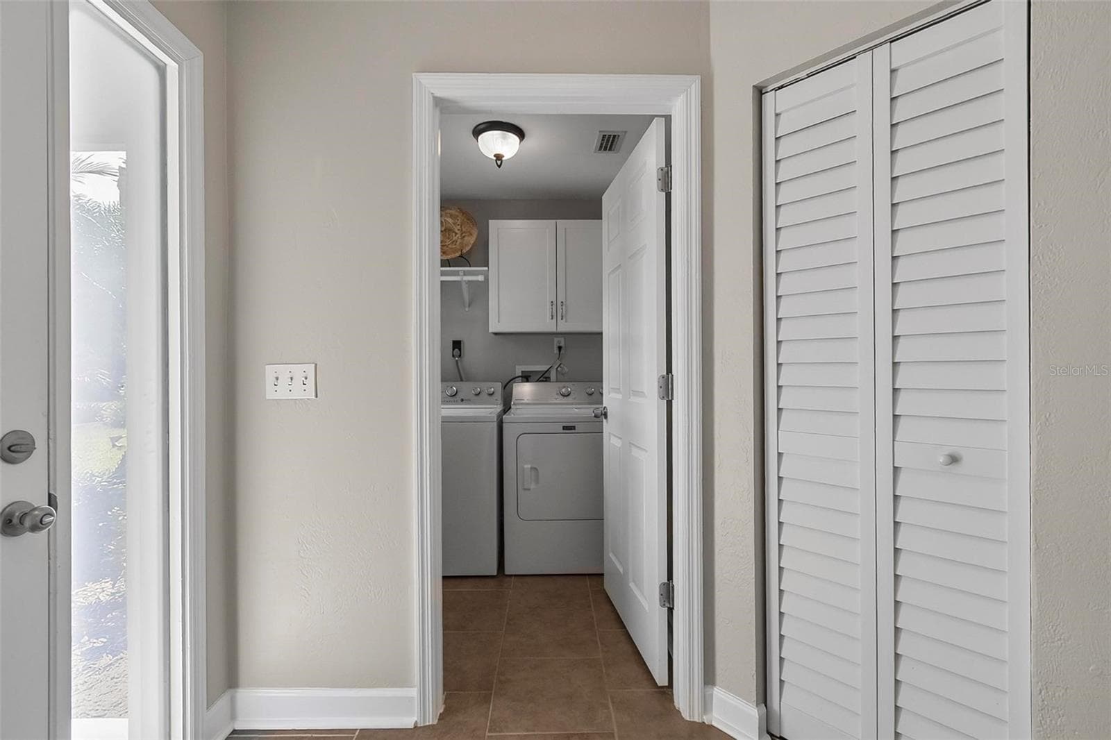 Single Family Residence at 8 FLEMING CT, PALM COAST, photo 40 of 51