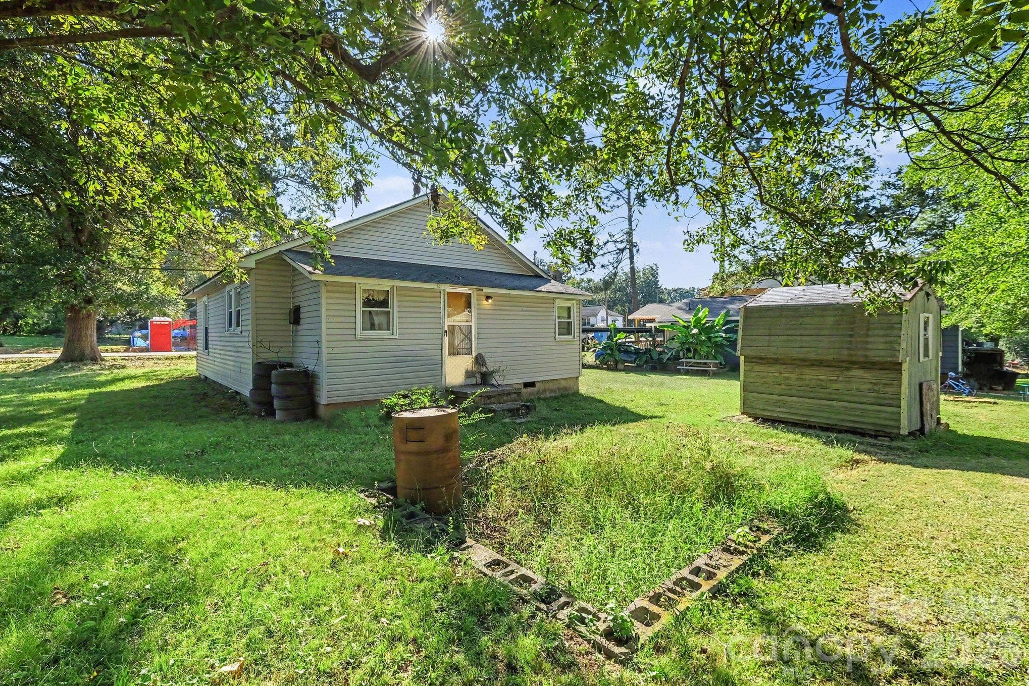 Single Family Residence at 2713 Glendale Avenue, Kannapolis, photo 11 of 12
