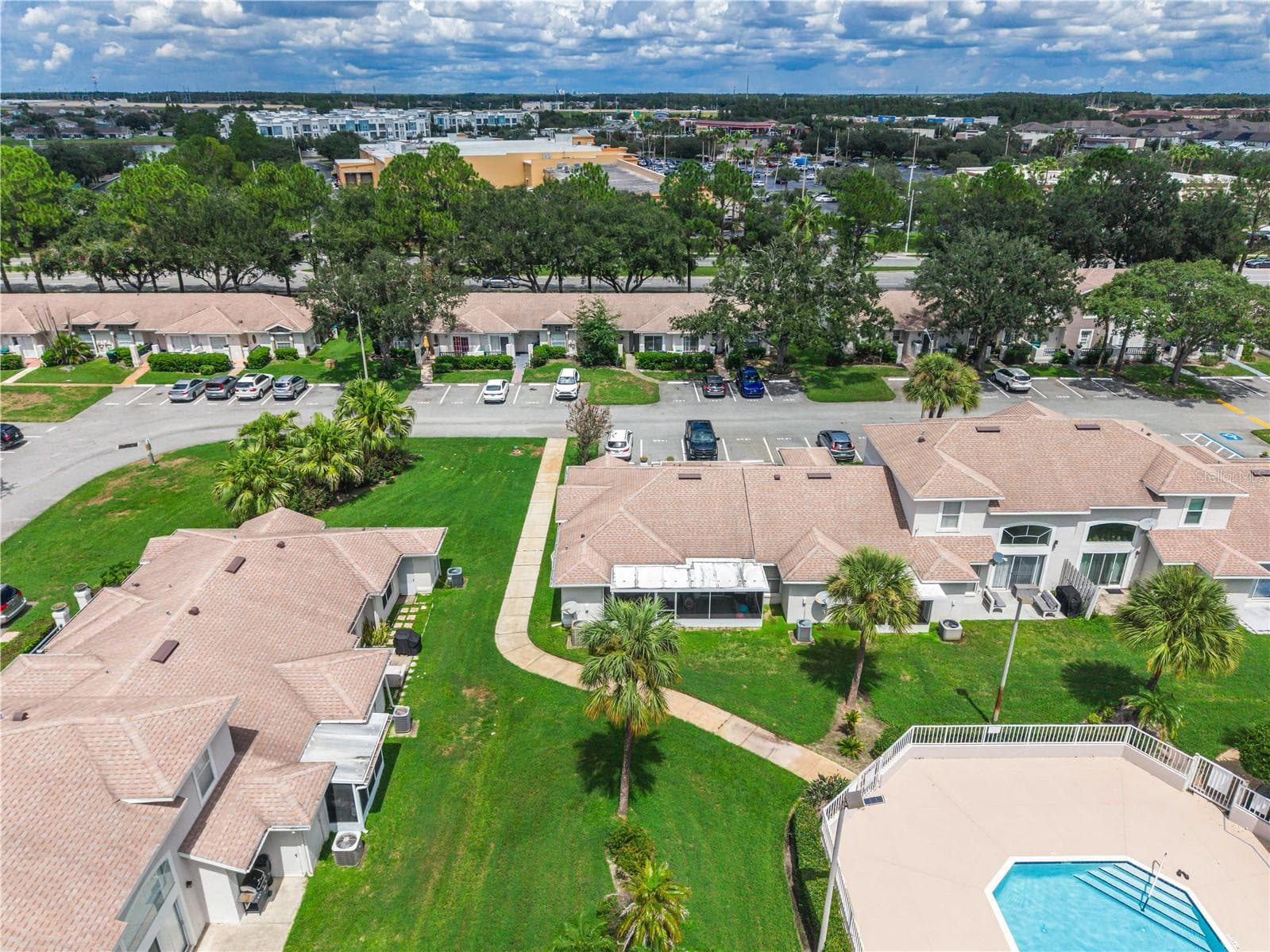 Townhouse at 1226 LUCAYA CIR, ORLANDO, photo 5 of 49