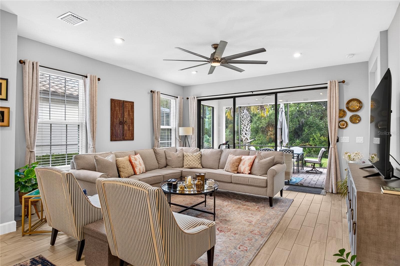 Single Family Residence at 4363 CAIROLI CT, WESLEY CHAPEL, photo 10 of 28