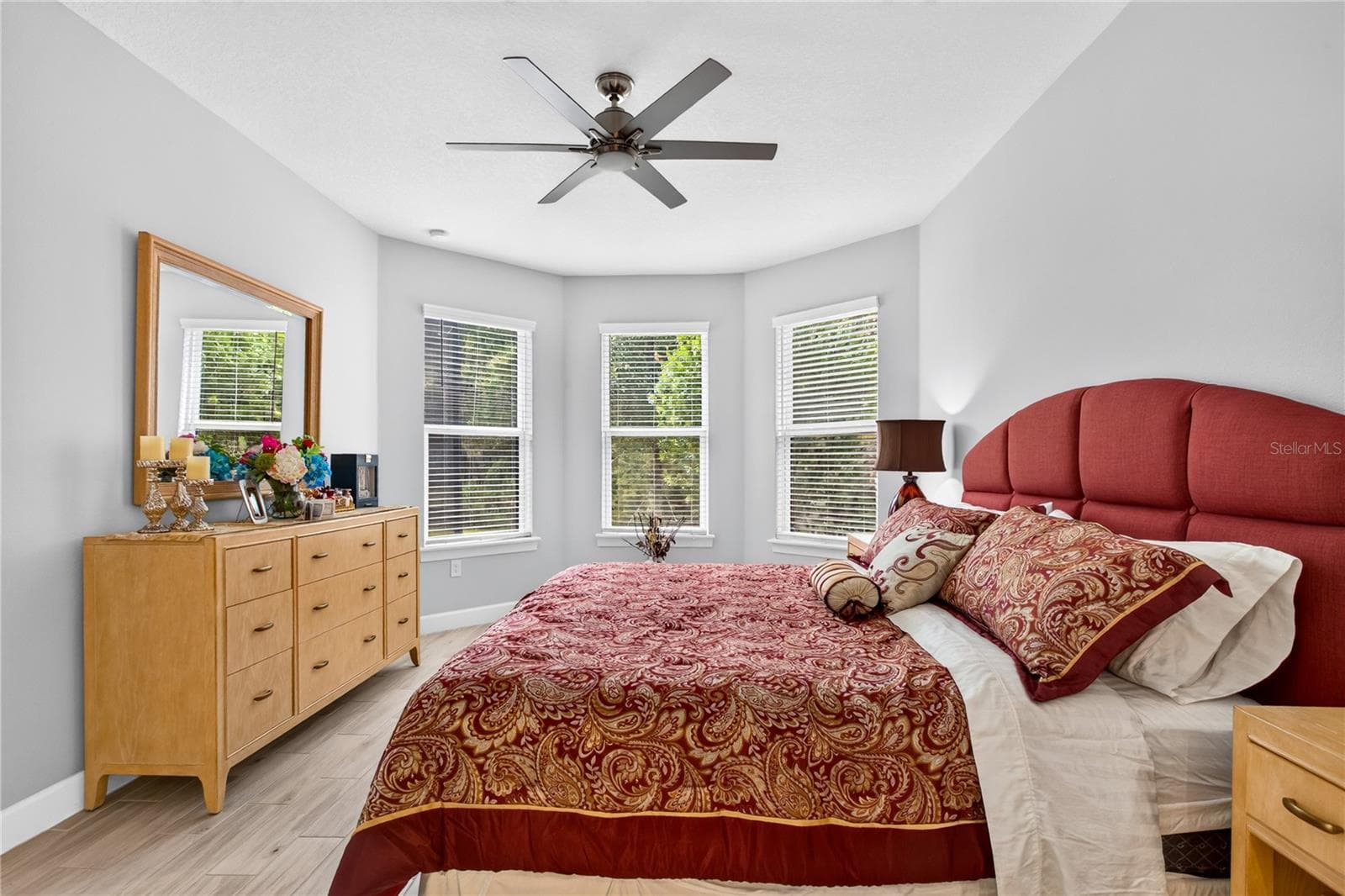 Single Family Residence at 4363 CAIROLI CT, WESLEY CHAPEL, photo 11 of 28