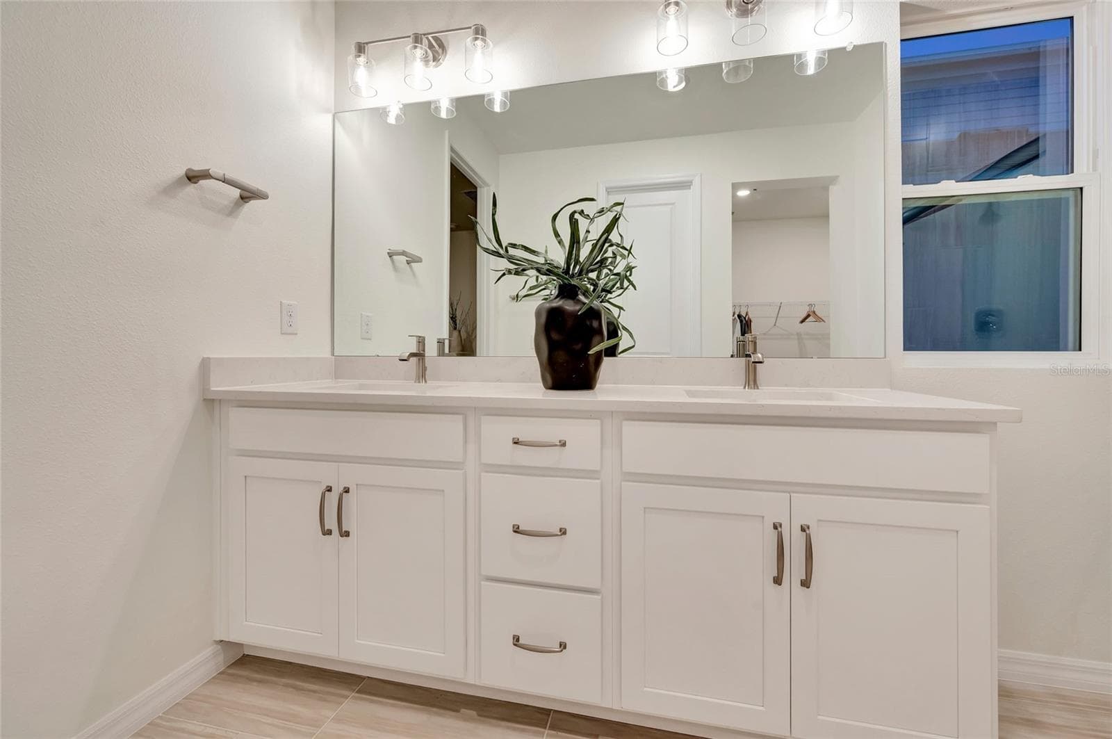 Owner's Bath - 5169 SEA BRANCH AVE, APOLLO BEACH