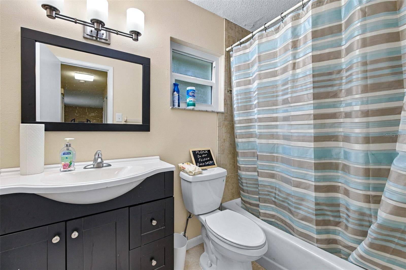 Single Family Residence at 107 N CORY DR, EDGEWATER, photo 21 of 34