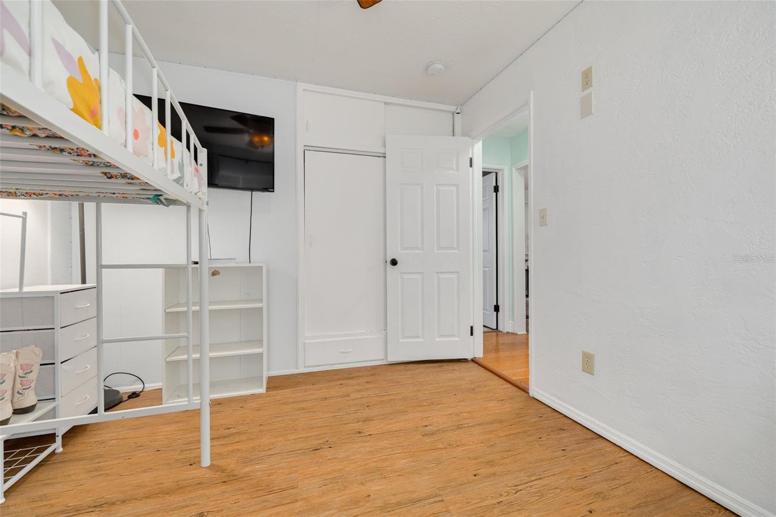 Single Family Residence at 1134 62ND ST, ST PETERSBURG, photo 32 of 45