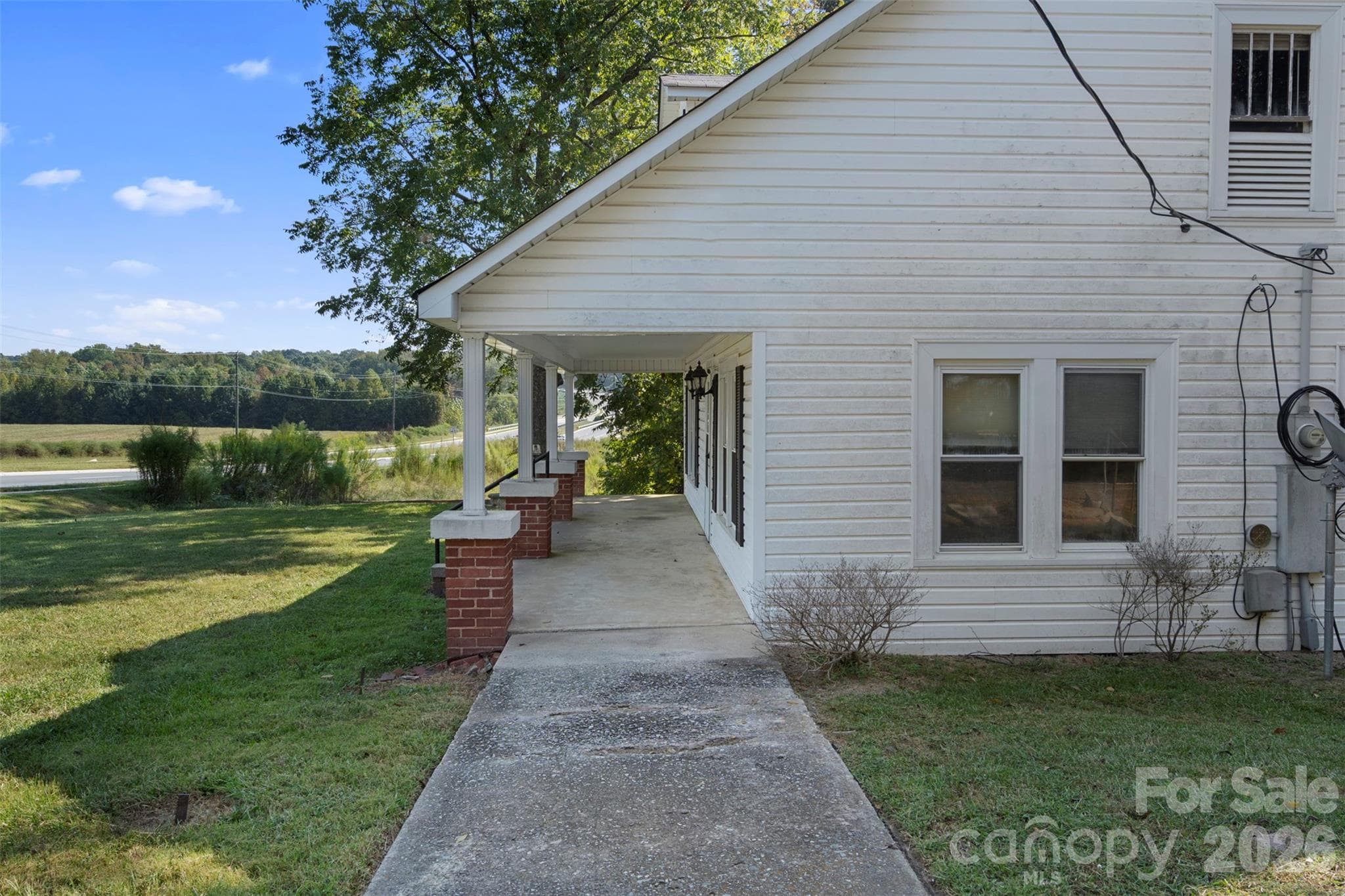 Single Family Residence at Kannapolis, photo 10 of 66