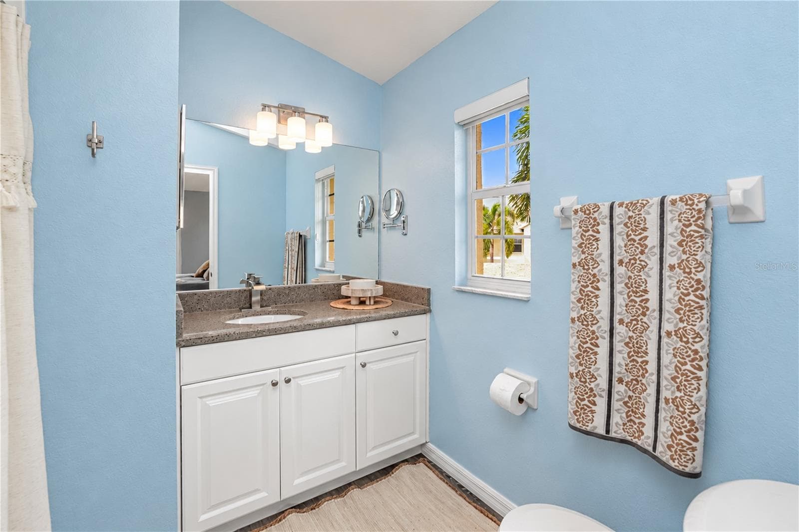 Condominium at 8389 WINGATE DR #2320, SARASOTA, photo 19 of 42
