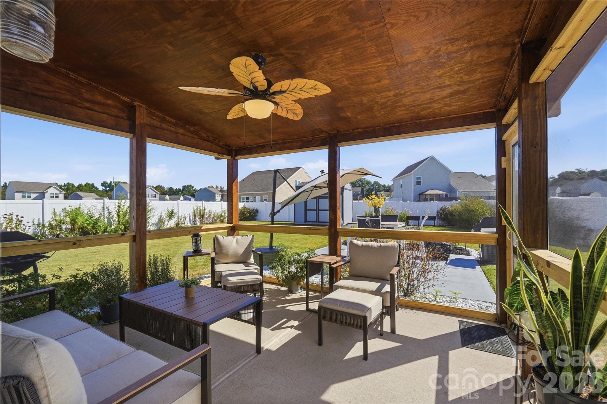 Extended Screened in Patio - 206 Amberly Circle, Pageland