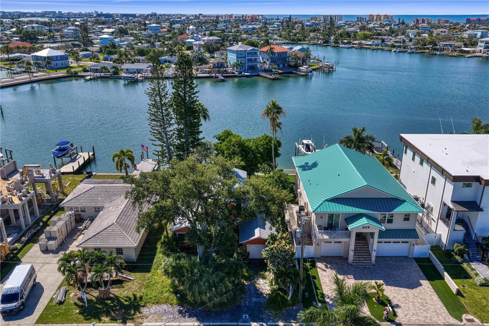 Land at 835 BAY POINT DR, MADEIRA BEACH, photo 5 of 66