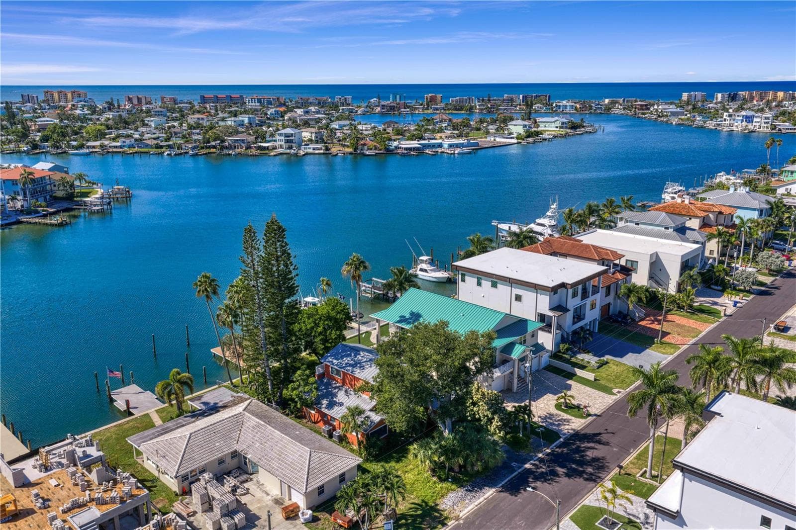 Land at 835 BAY POINT DR, MADEIRA BEACH, photo 21 of 66