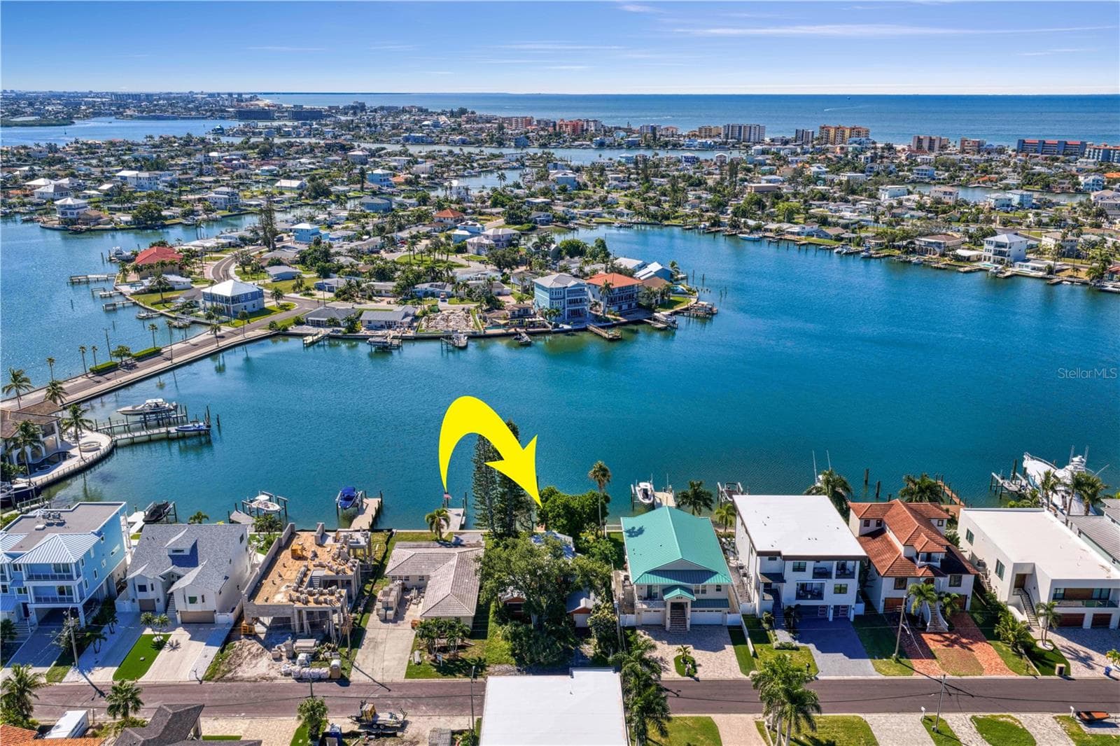 Land at 835 BAY POINT DR, MADEIRA BEACH, photo 26 of 66