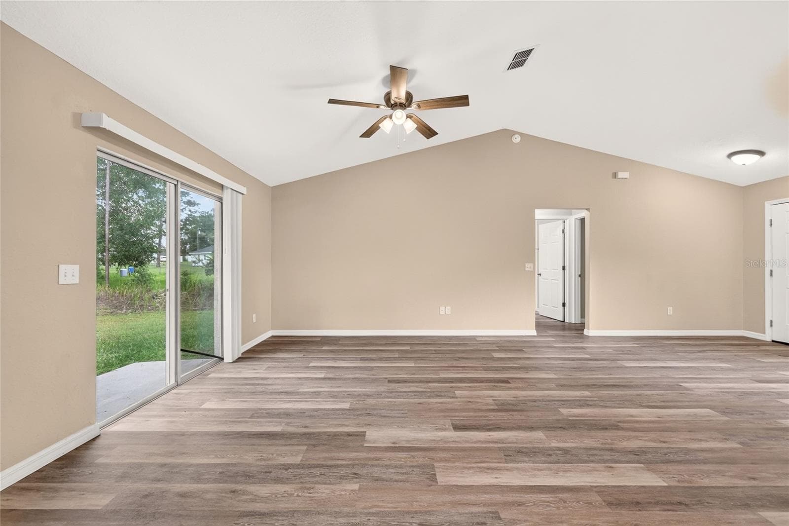 Single Family Residence at 7009 HEMLOCK CRSE, OCALA, photo 19 of 54
