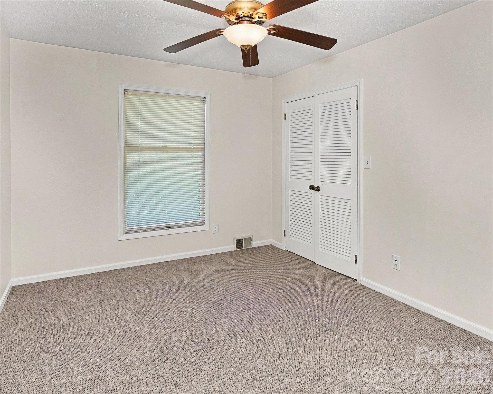 Single Family Residence at 5810 Us 23 Highway, Mars Hill, photo 23 of 47