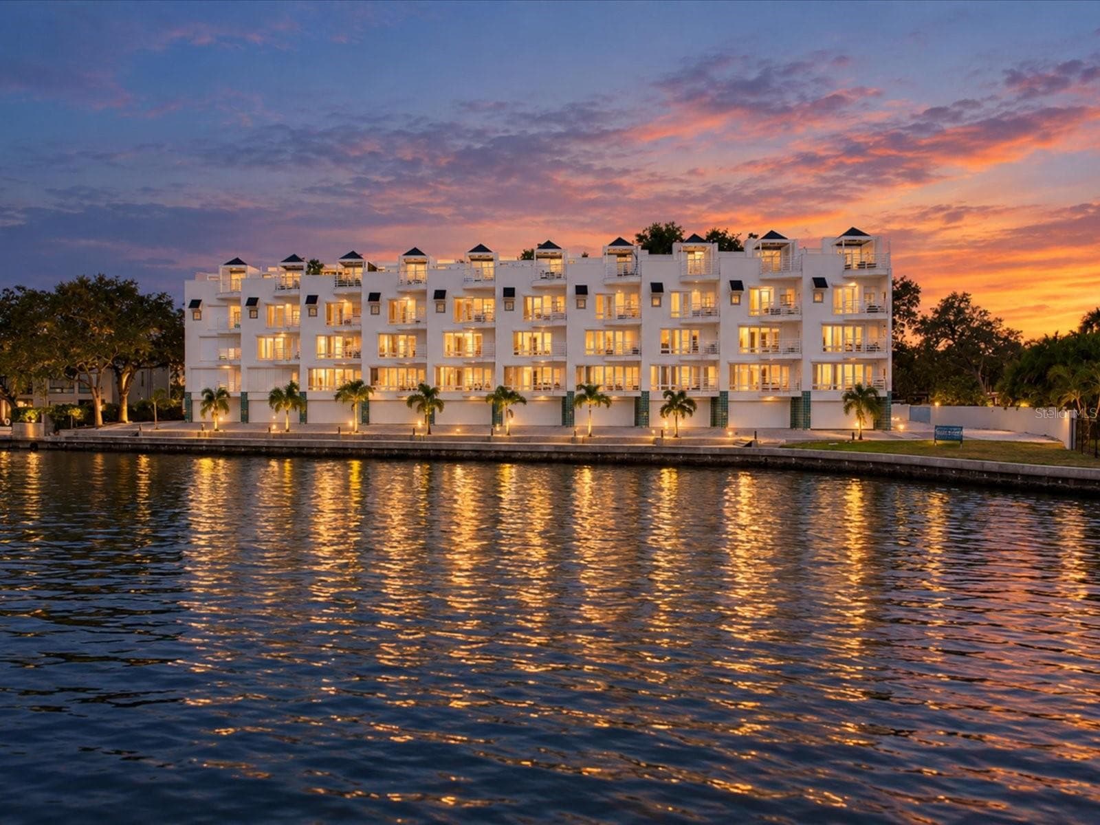 Condominium at 4950 BAYSHORE BLVD #28, TAMPA, photo 2 of 49