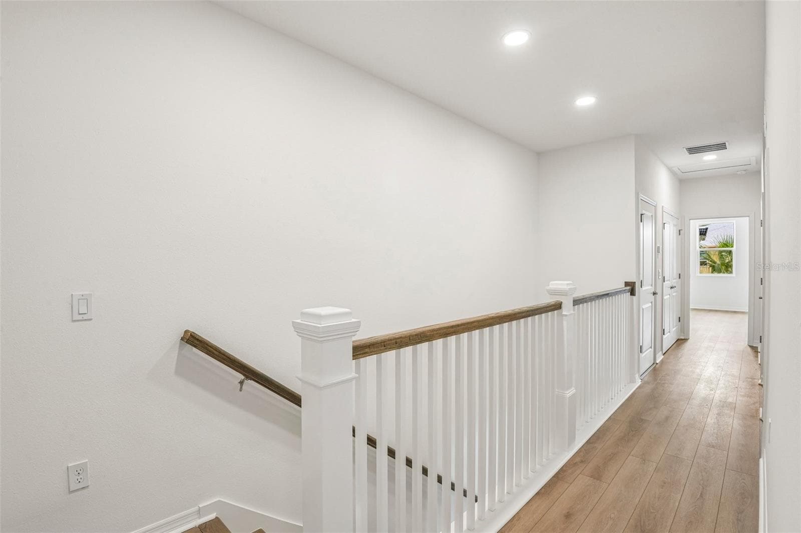 Townhouse at 616 SILVER STREAM CT, BRANDON, photo 20 of 50