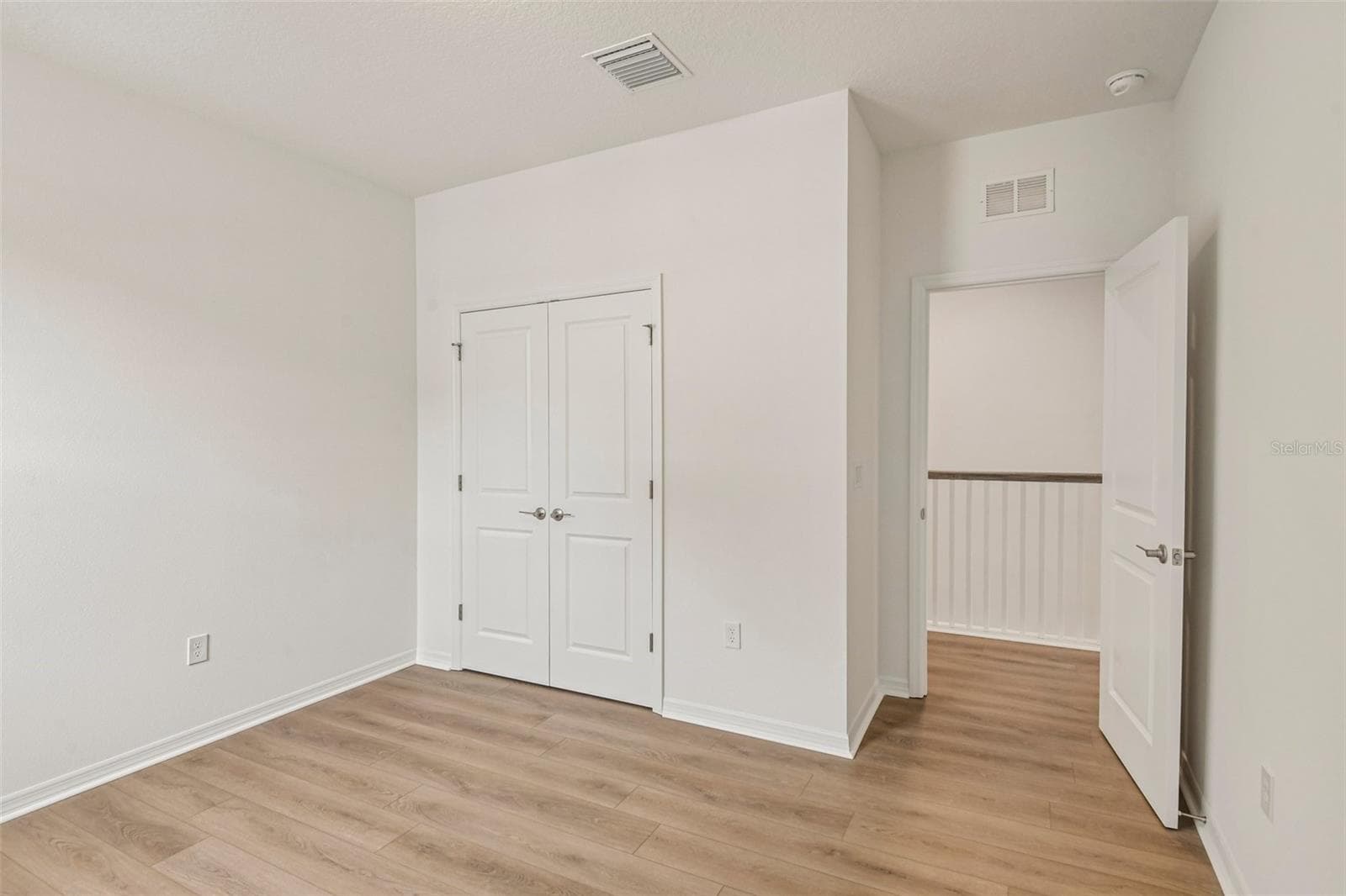 Townhouse at 616 SILVER STREAM CT, BRANDON, photo 24 of 50