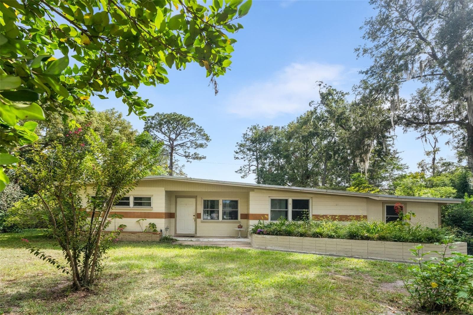 1321 NE 20TH AVE