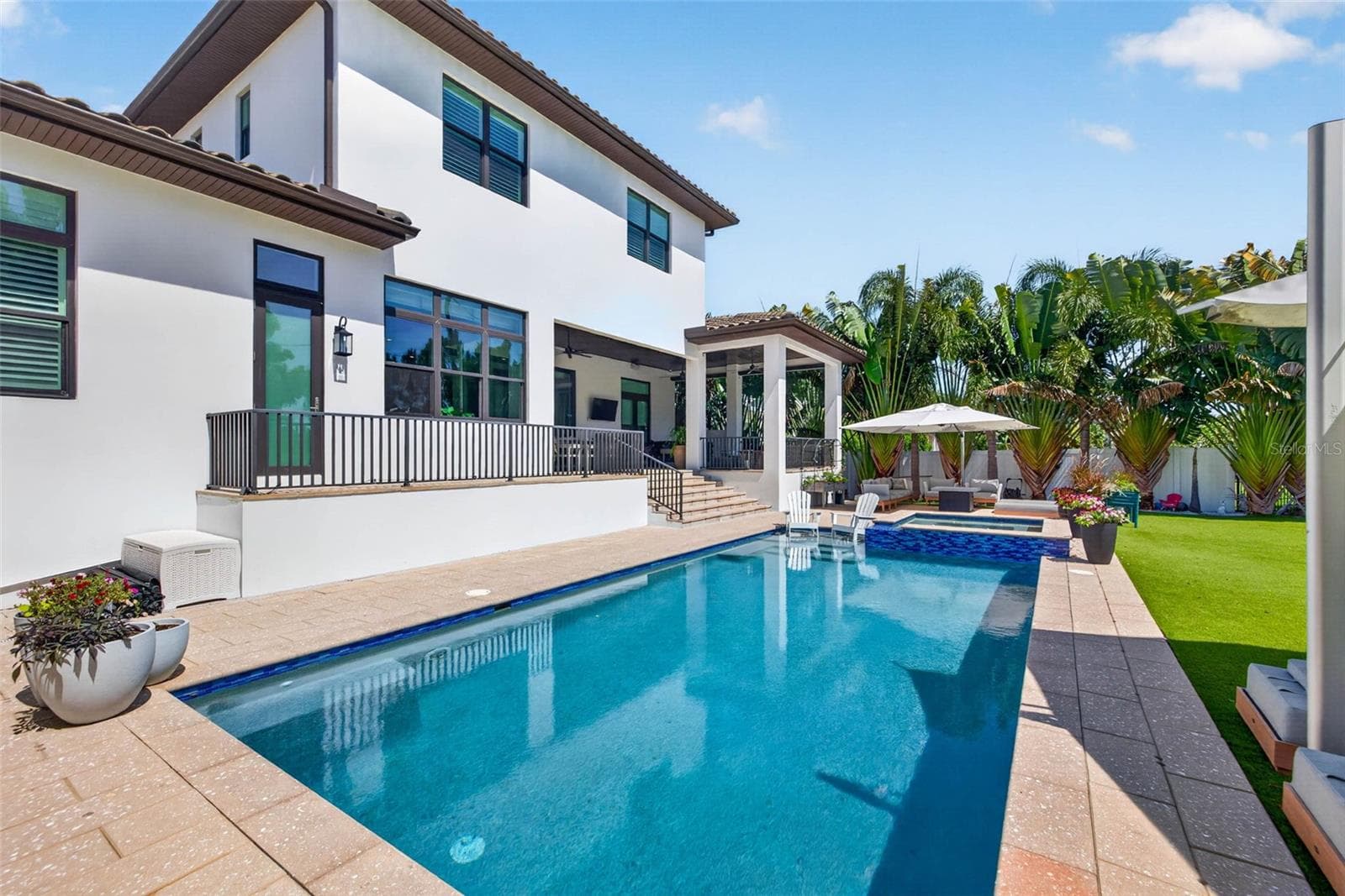 Plenty of room to play in this 15x34 Pool - 1341 MONTEREY BLVD NE, ST PETERSBURG
