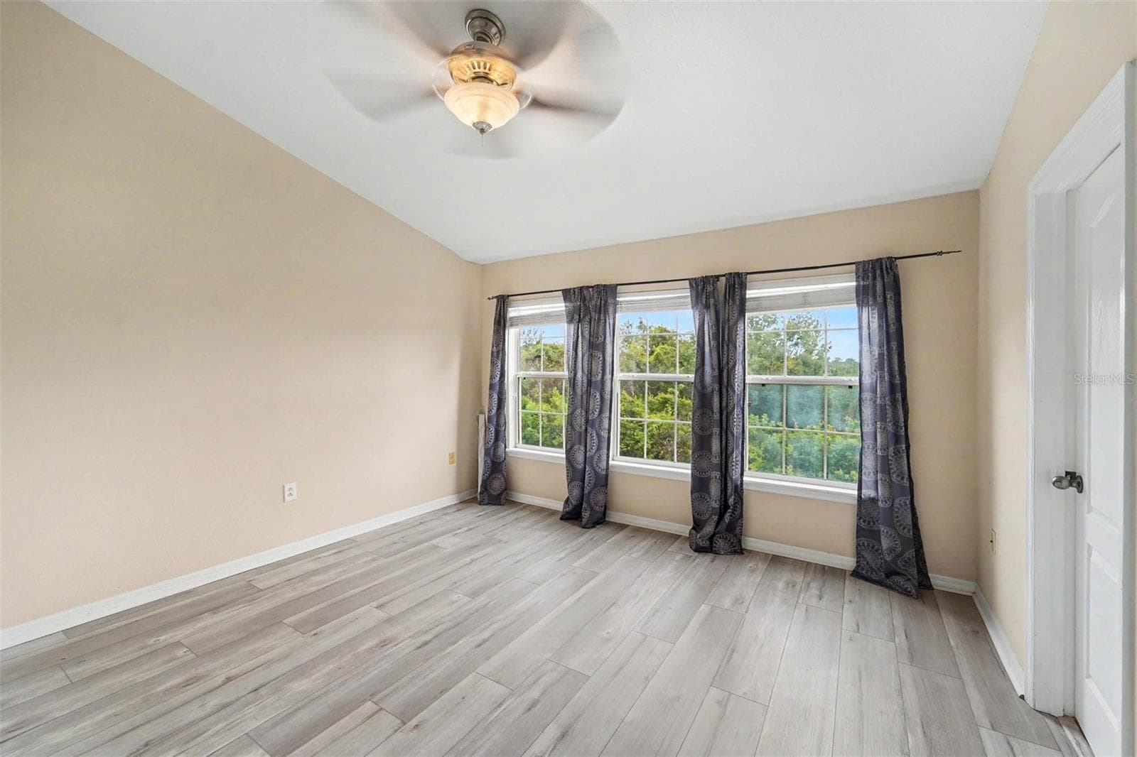 Townhouse at 7532 RED MILL CIR, NEW PORT RICHEY, photo 13 of 26
