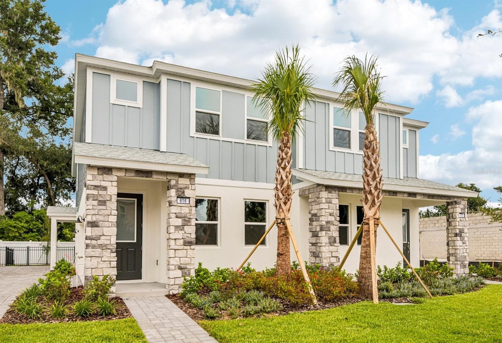 Townhouse at 616 SILVER STREAM CT, BRANDON, photo 2 of 50