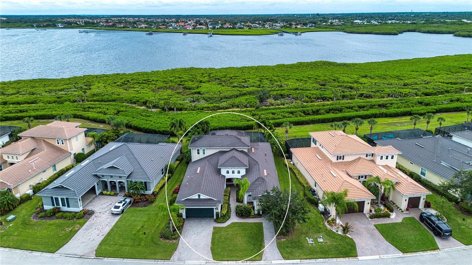 Single Family Residence at 5602 TIDEWATER PRESERVE BLVD, BRADENTON, photo 6 of 94