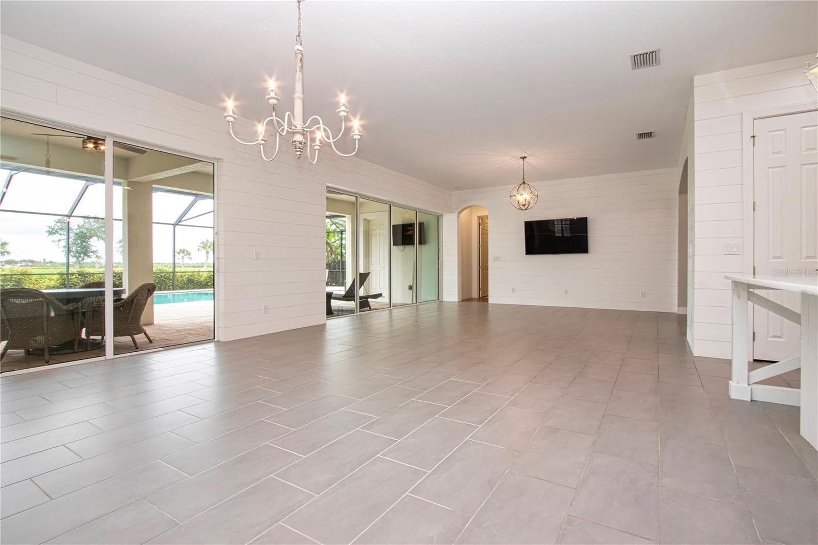 Single Family Residence at 5602 TIDEWATER PRESERVE BLVD, BRADENTON, photo 20 of 94