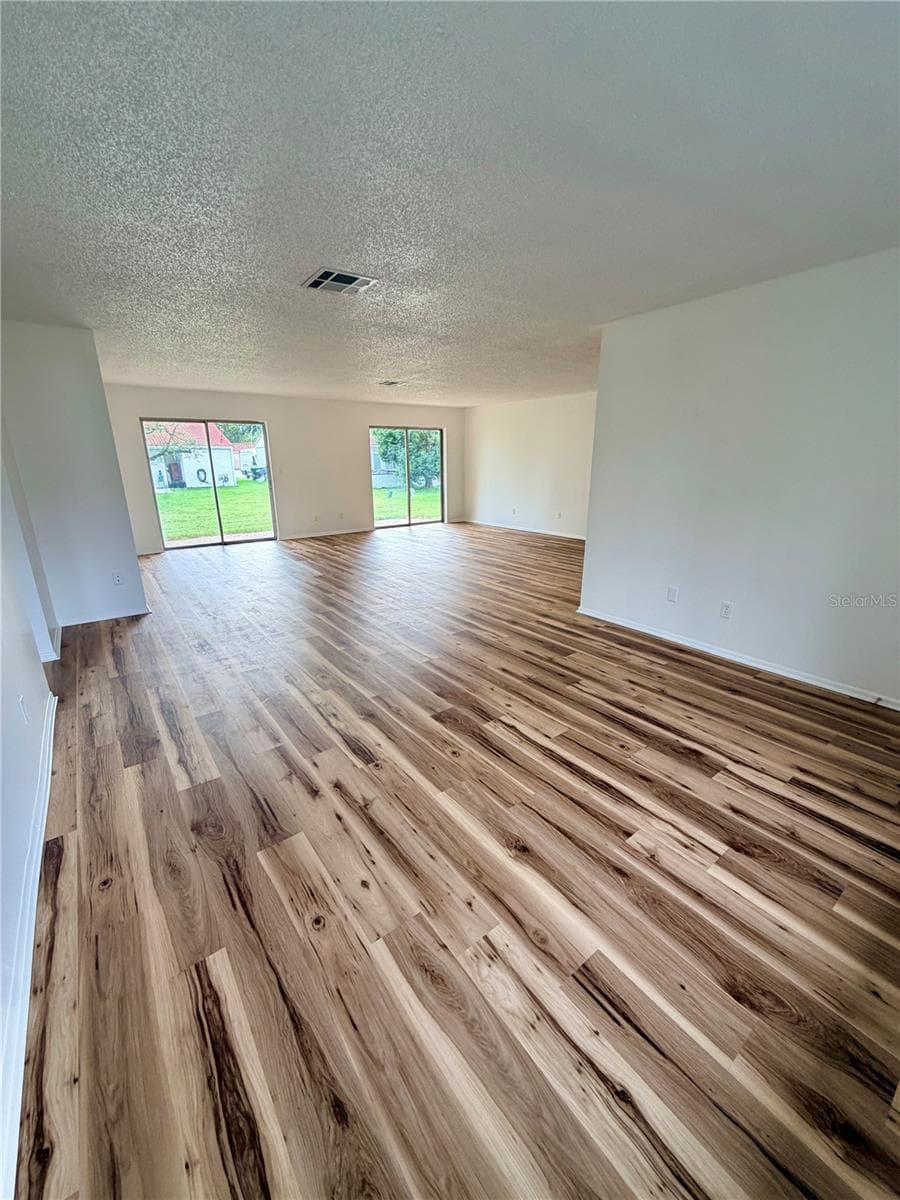 Single Family Residence at 10155 DONHILL CT, ORLANDO, photo 6 of 18