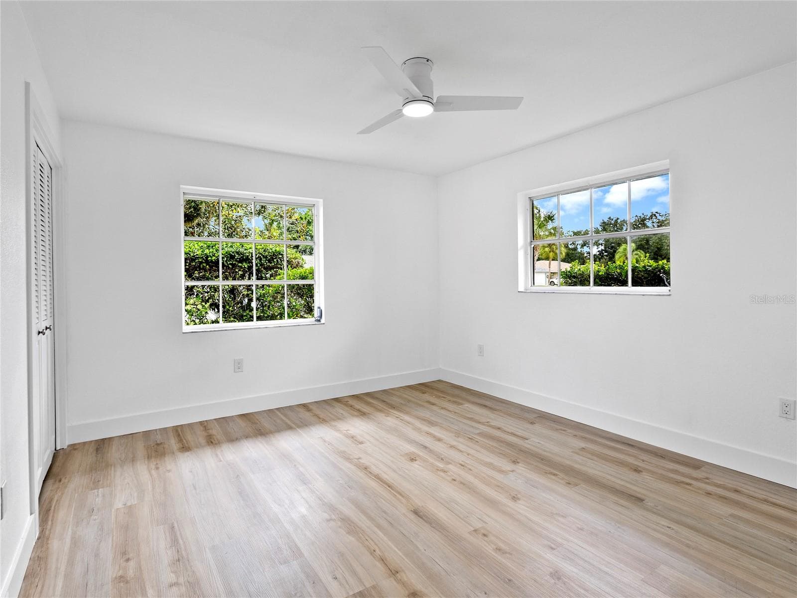 Single Family Residence at 4205 BENT TREE BLVD, SARASOTA, photo 34 of 48