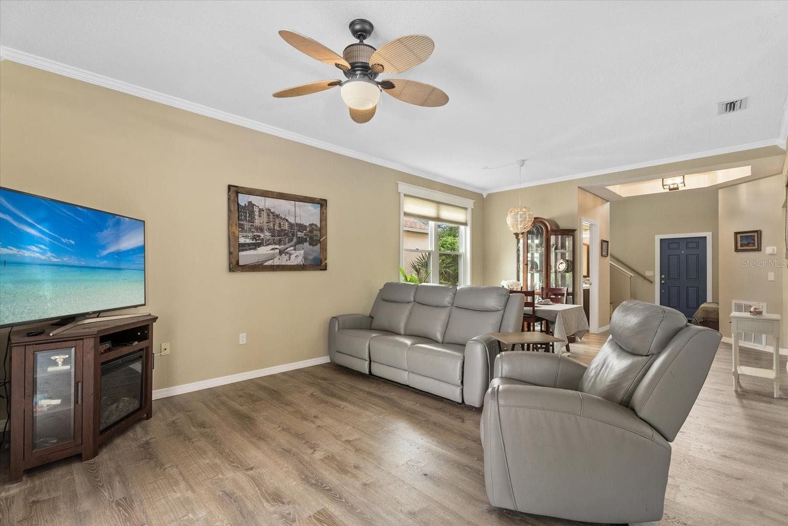 Single Family Residence at 15302 SEAROBBIN DR, LAKEWOOD RANCH, photo 15 of 51