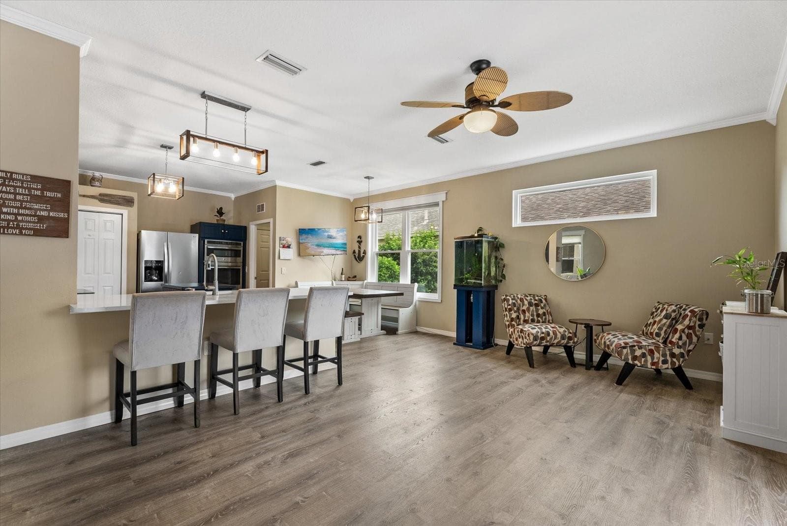 Single Family Residence at 15302 SEAROBBIN DR, LAKEWOOD RANCH, photo 16 of 51