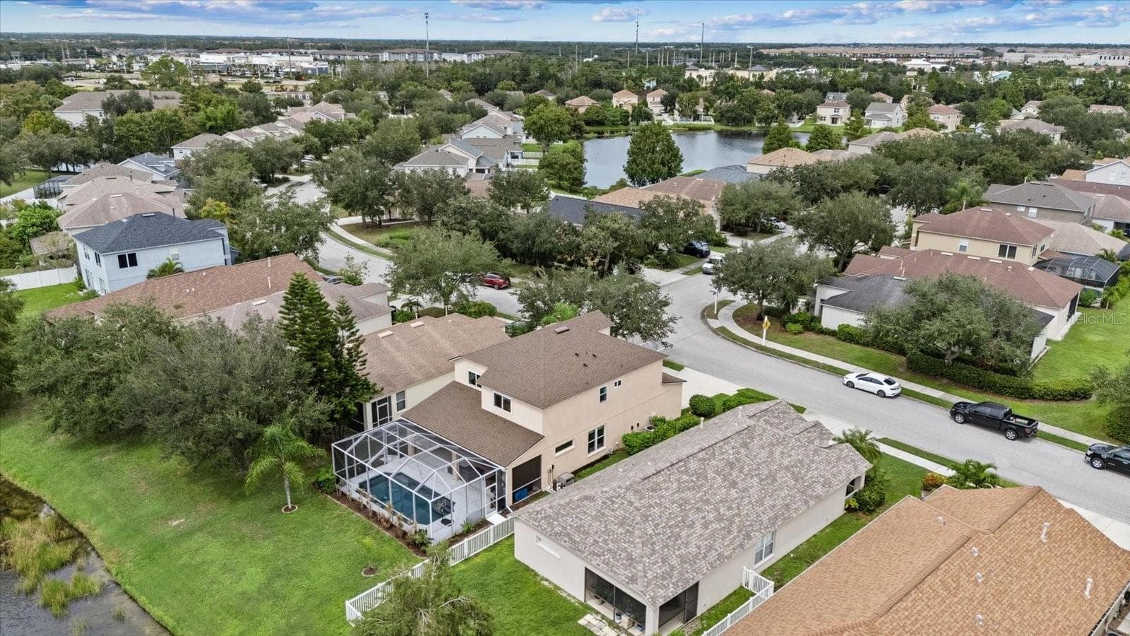 Single Family Residence at 15302 SEAROBBIN DR, LAKEWOOD RANCH, photo 43 of 51