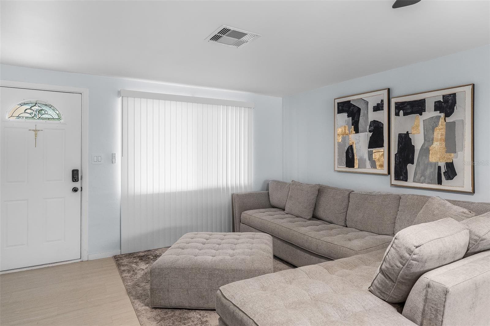 Single Family Residence at 1539 DARTMOUTH DR, HOLIDAY, photo 15 of 69