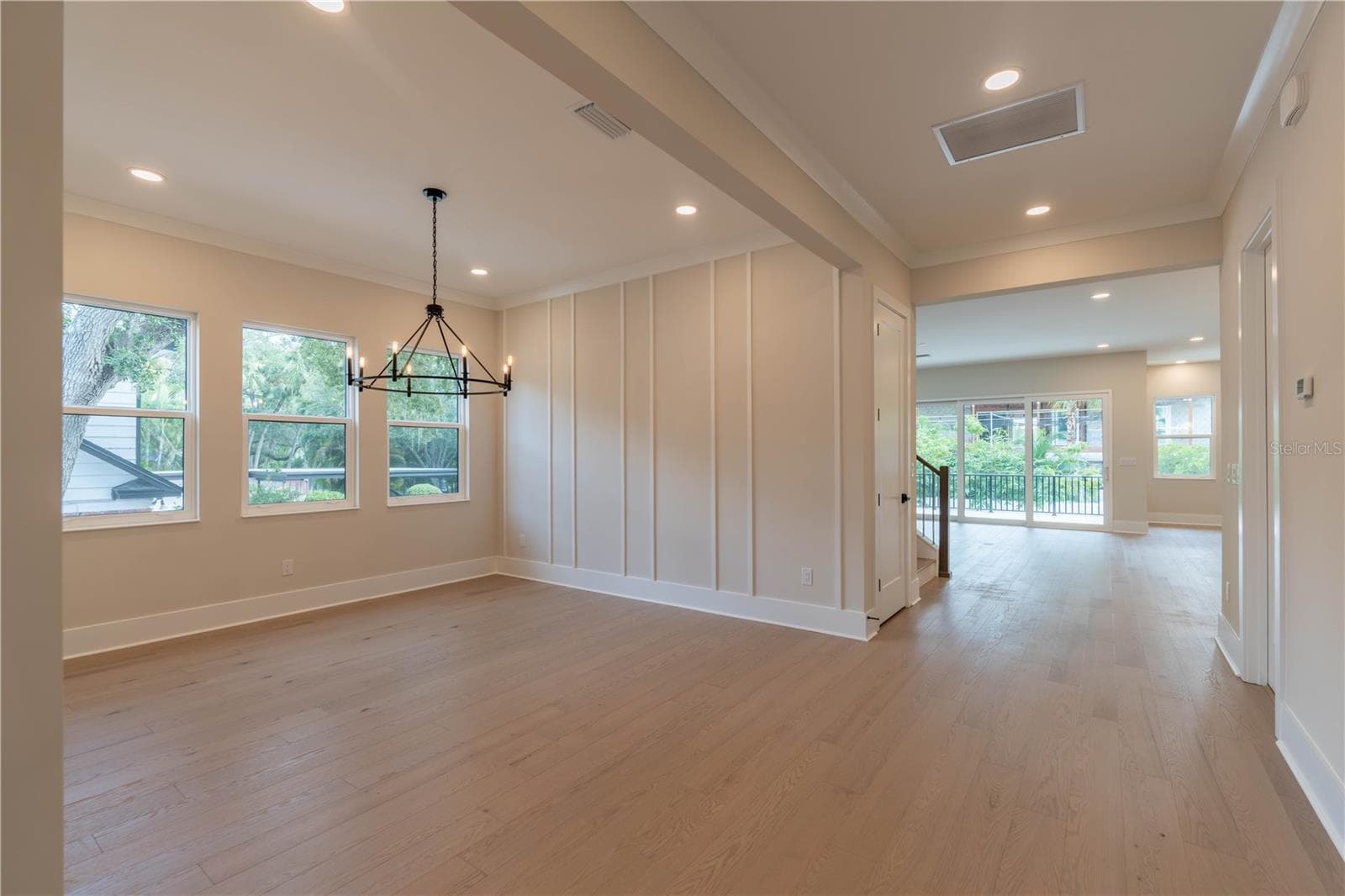 Single Family Residence at 4906 W ESTRELLA ST, TAMPA, photo 15 of 48