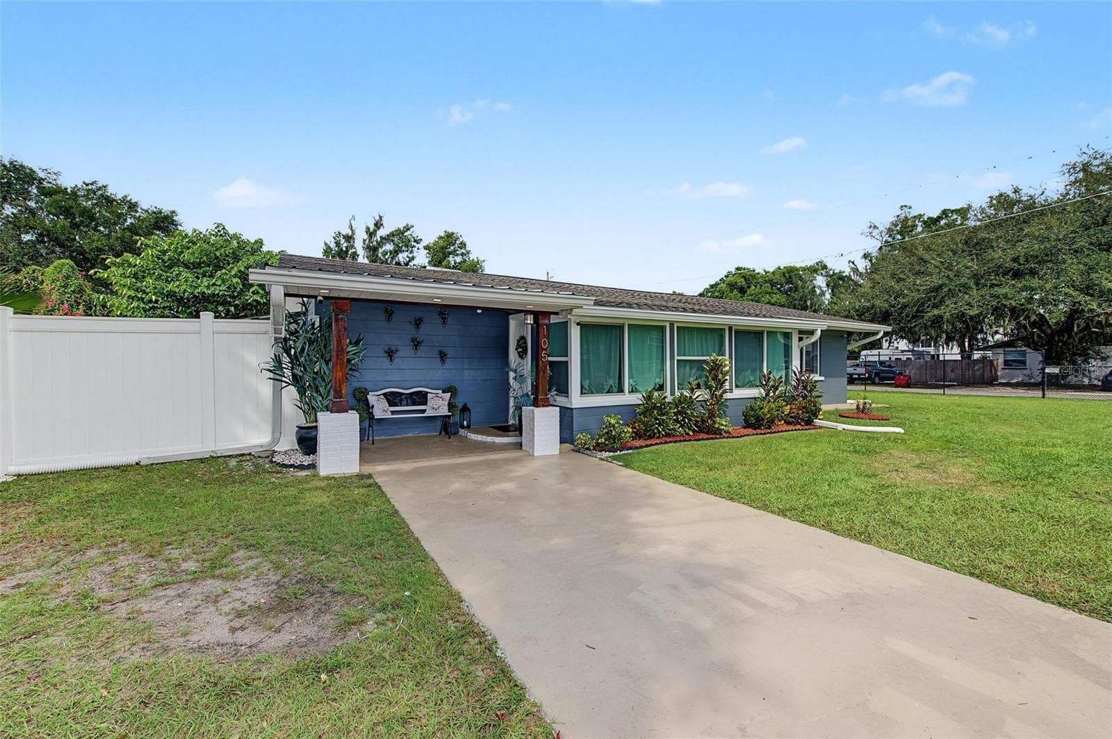 Single Family Residence at 105 N PEARL ST, PLANT CITY, photo 4 of 46