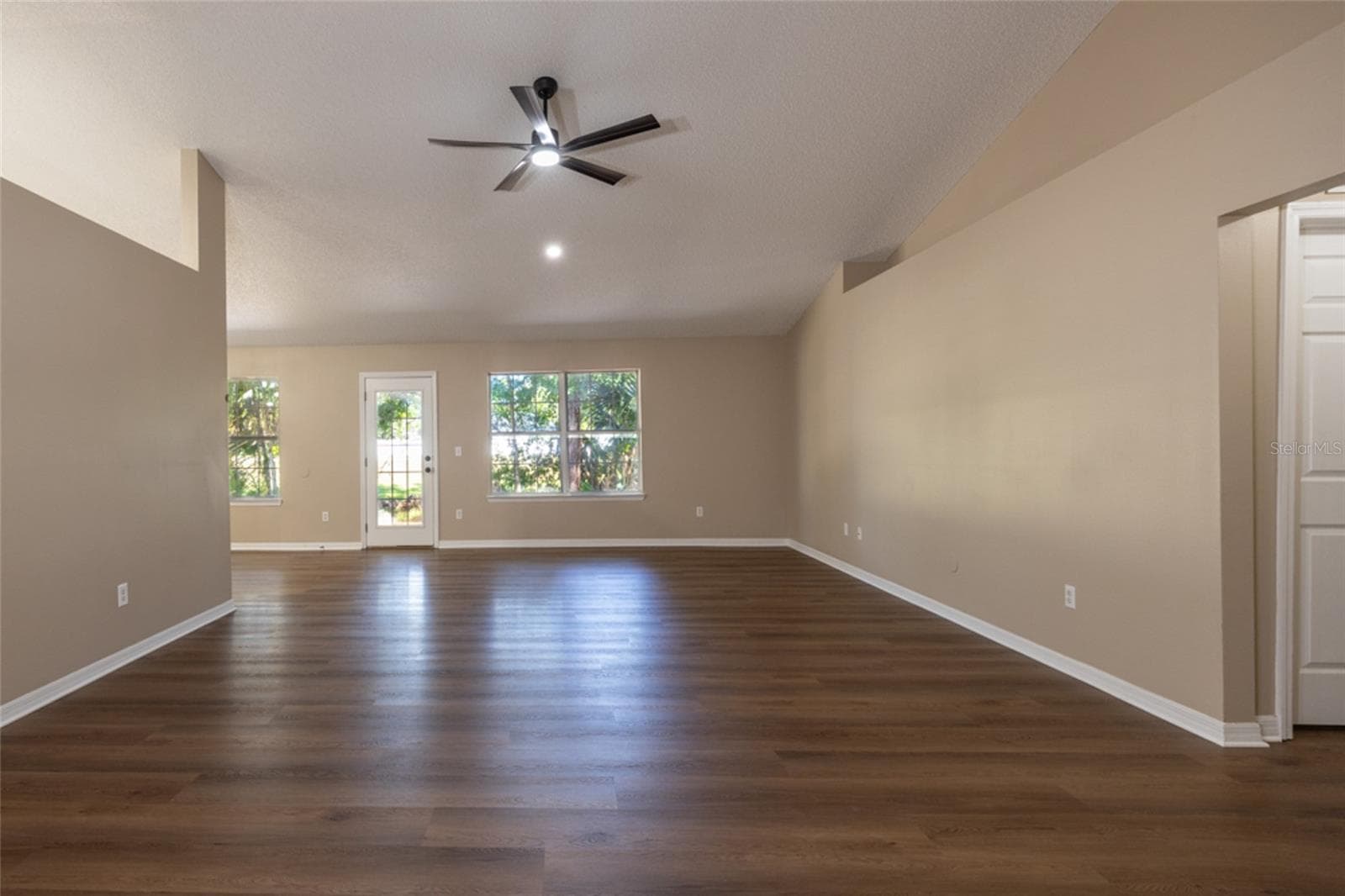 Family Room - 71 RANDOLPH DR, PALM COAST