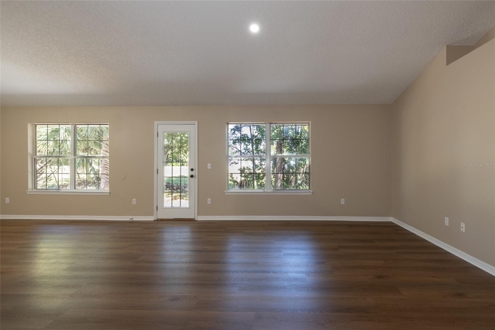 Family Room - 71 RANDOLPH DR, PALM COAST