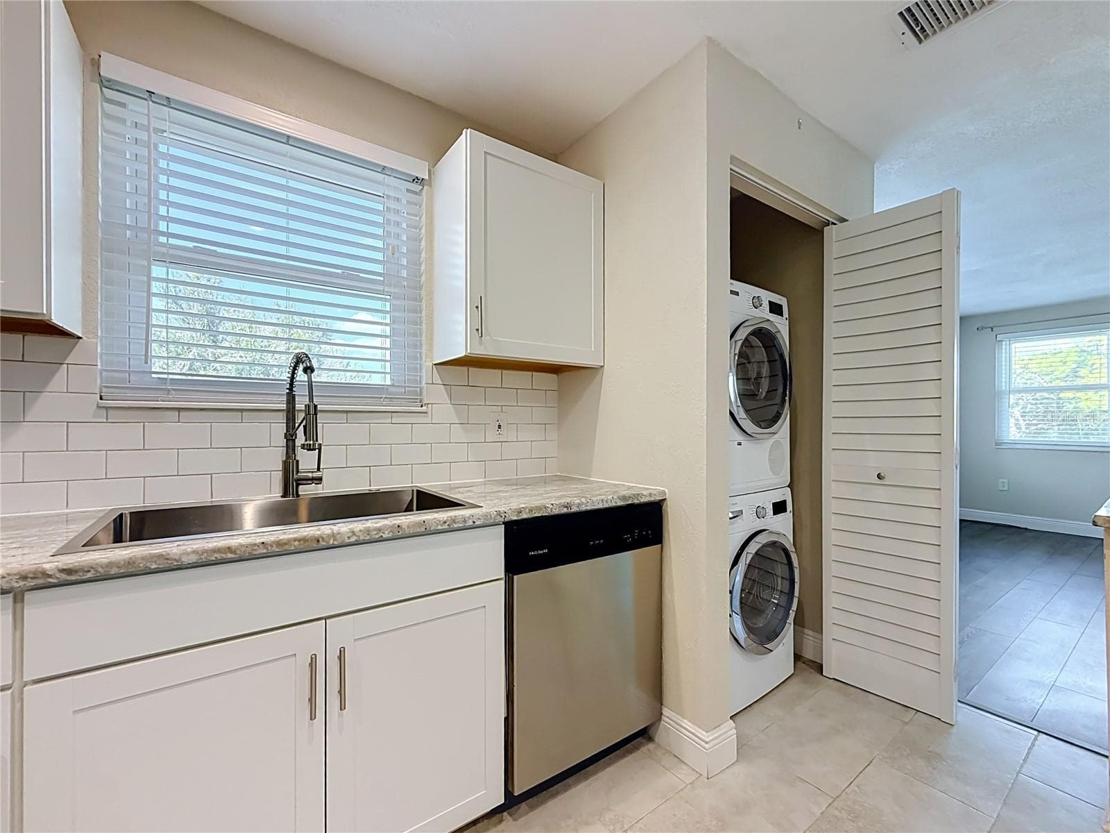 Condominium at 5603 80TH ST N #416, ST PETERSBURG, photo 29 of 55