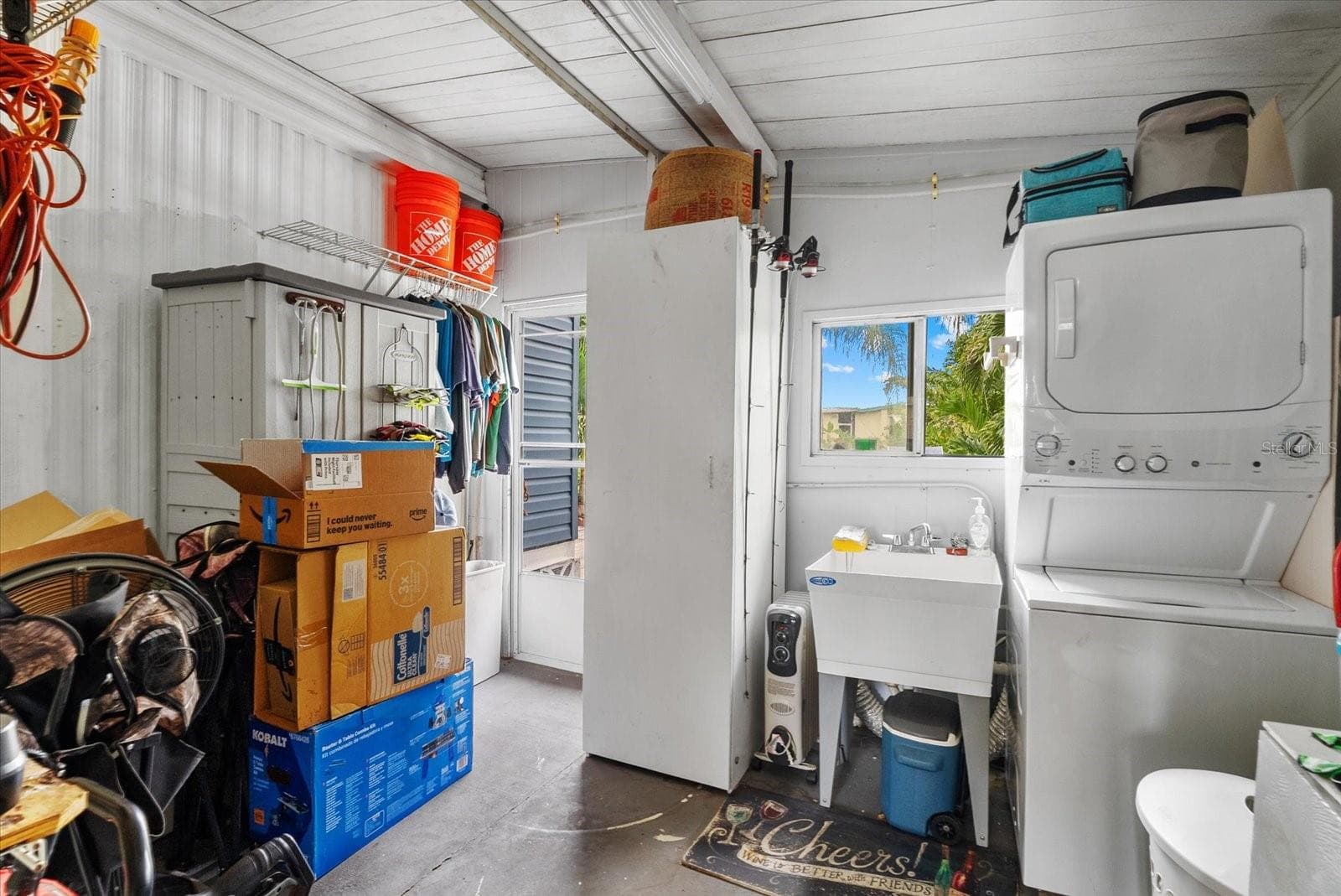Manufactured Home at 560 FAIRMOUNT DR, NORTH PORT, photo 21 of 37