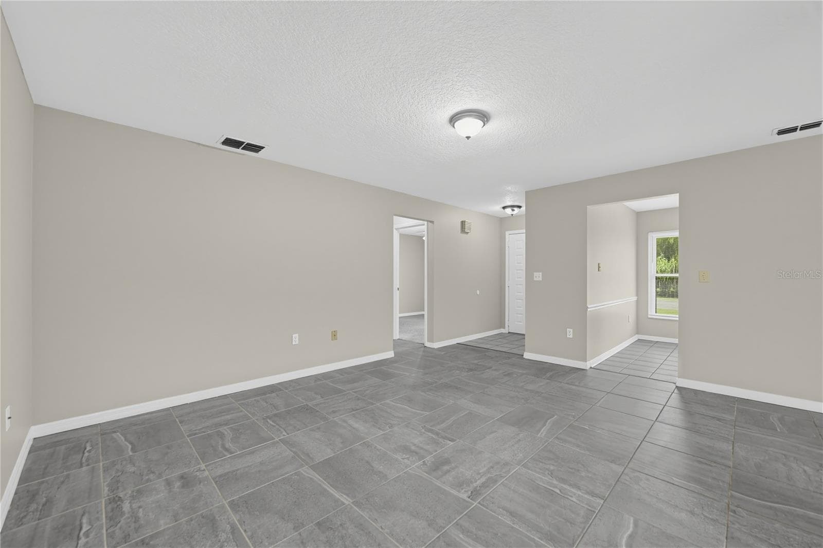 Townhouse at 523 HUNTER CIR, KISSIMMEE, photo 27 of 32