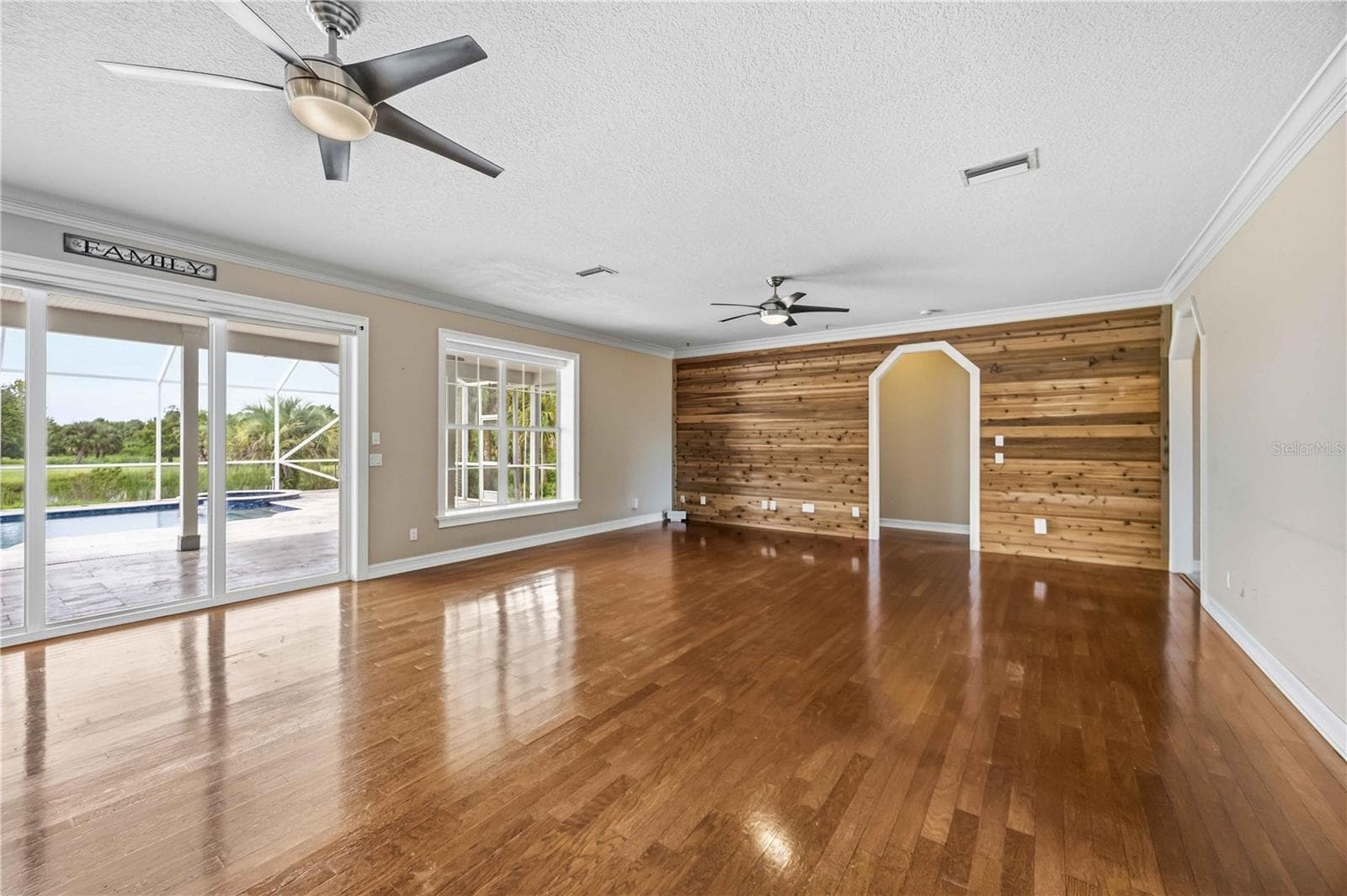 Family room - 8543 SW AVIARY RD, ARCADIA