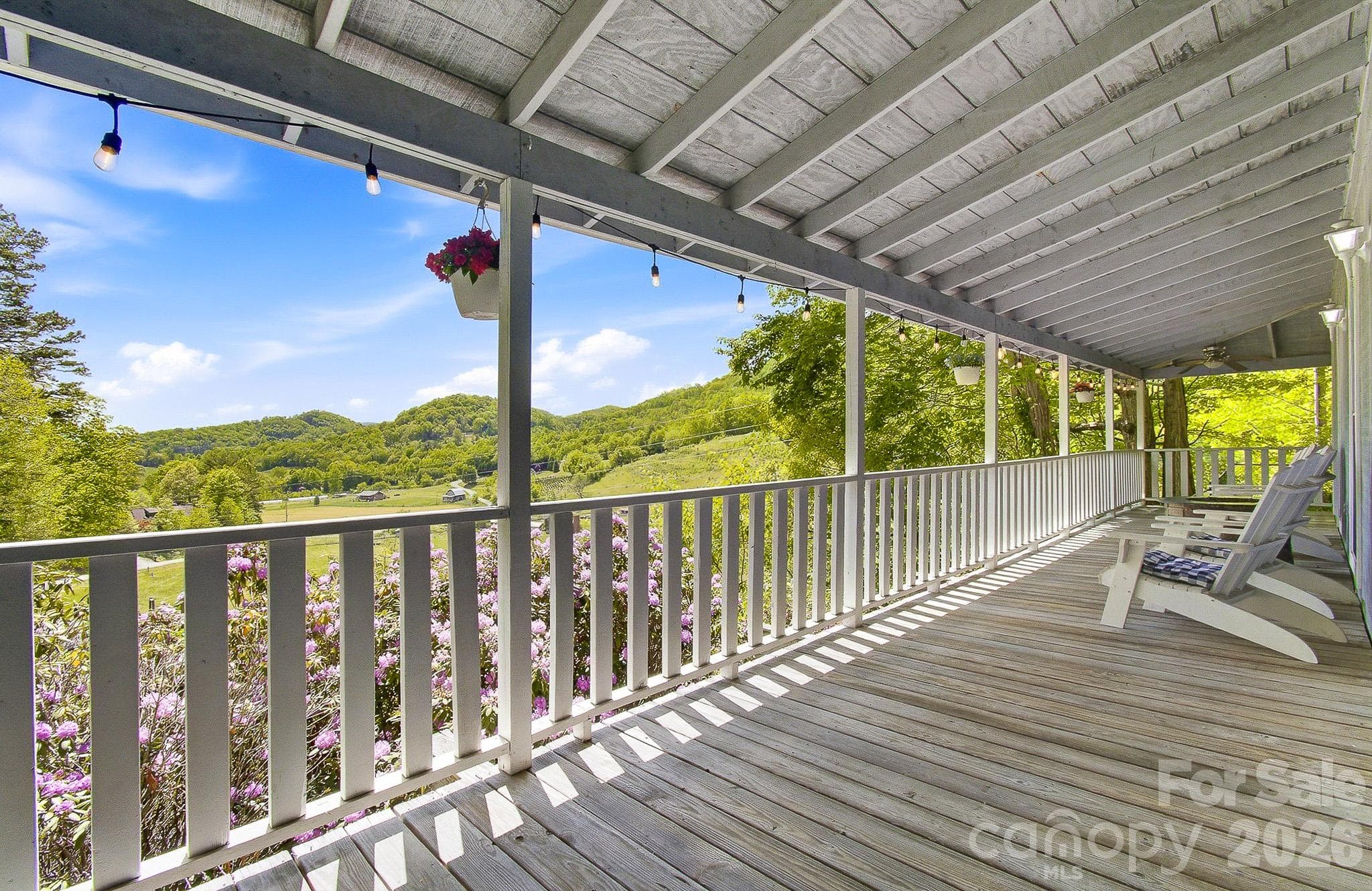 Single Family Residence at Waynesville, photo 4 of 85