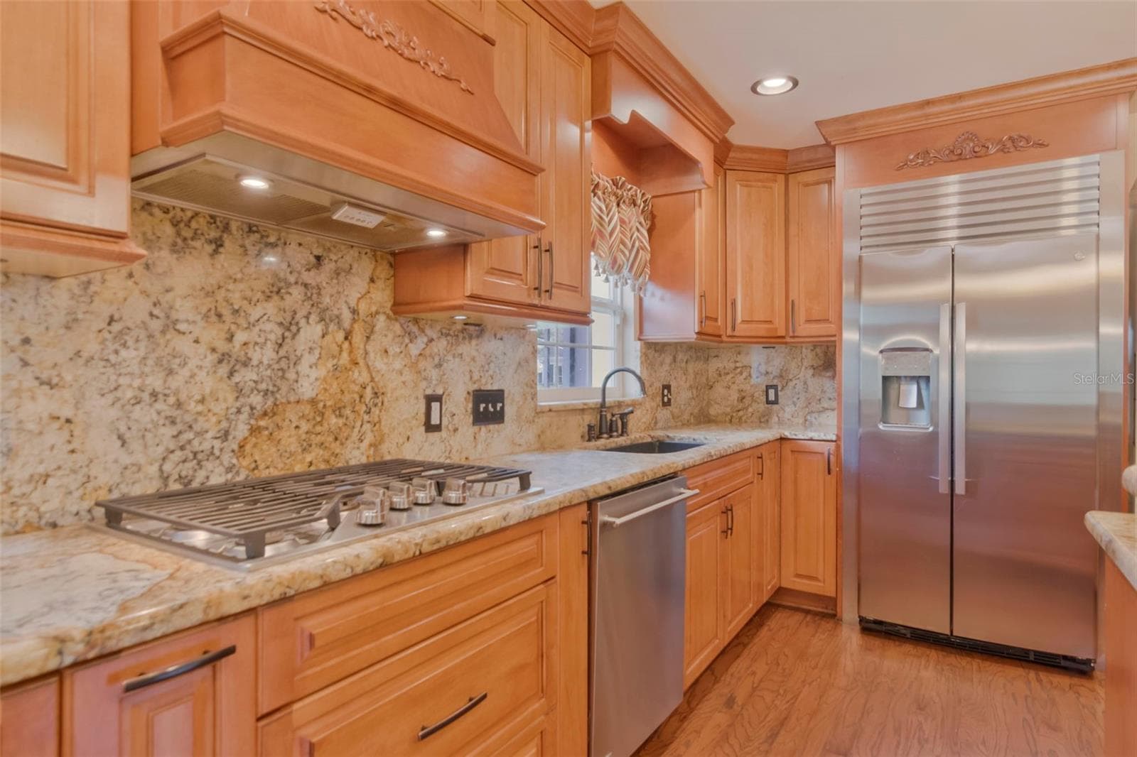 Single Family Residence at 1231 S ROXMERE RD, TAMPA, photo 15 of 51