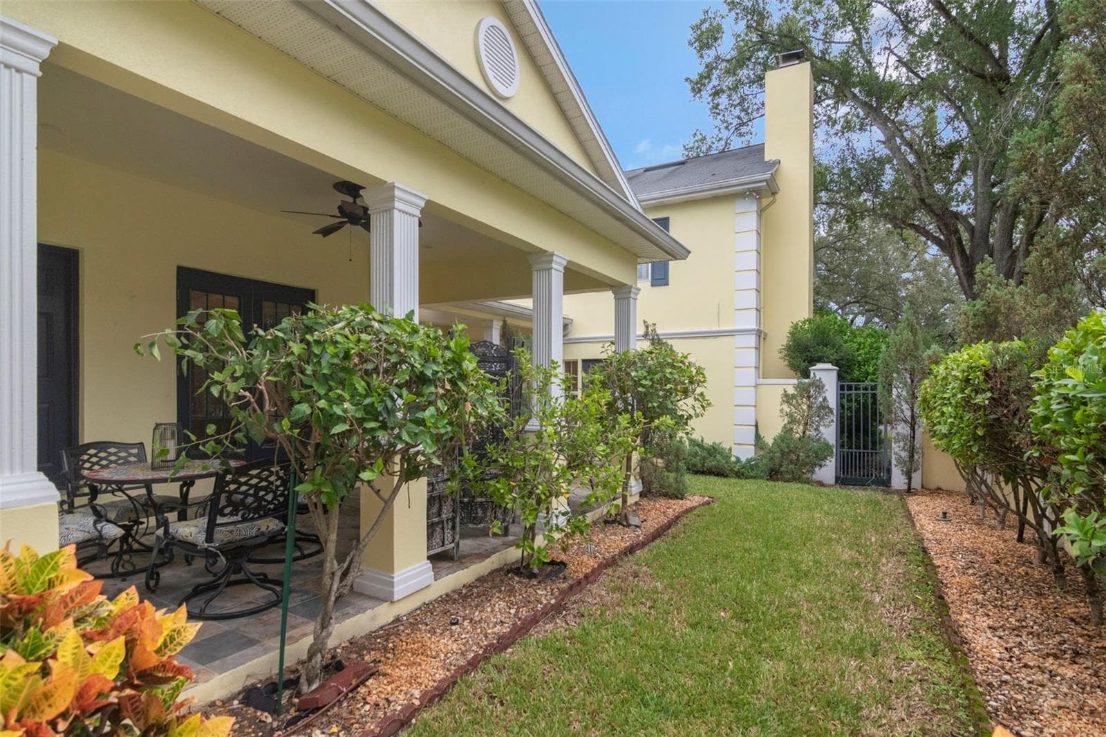 Single Family Residence at 1231 S ROXMERE RD, TAMPA, photo 44 of 51