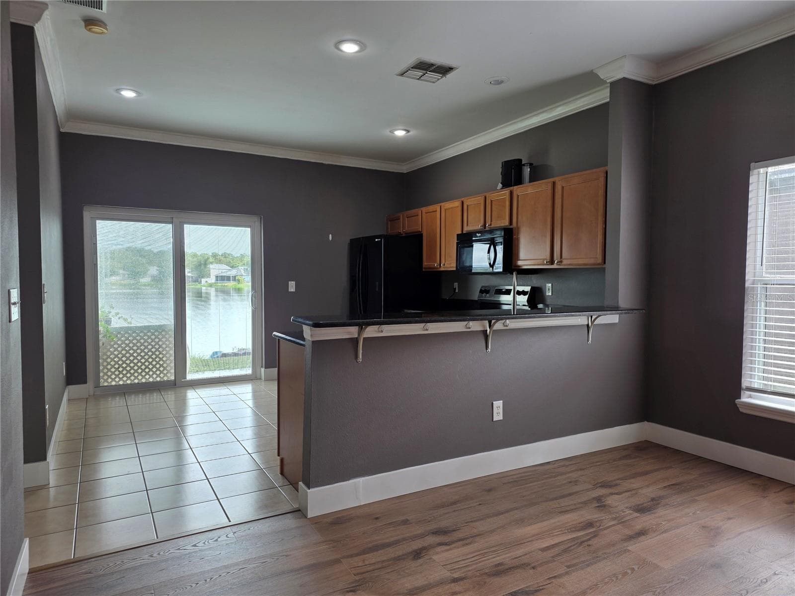 Single Family Residence at 4908 WATERSIDE POINTE CIR, ORLANDO, photo 10 of 33