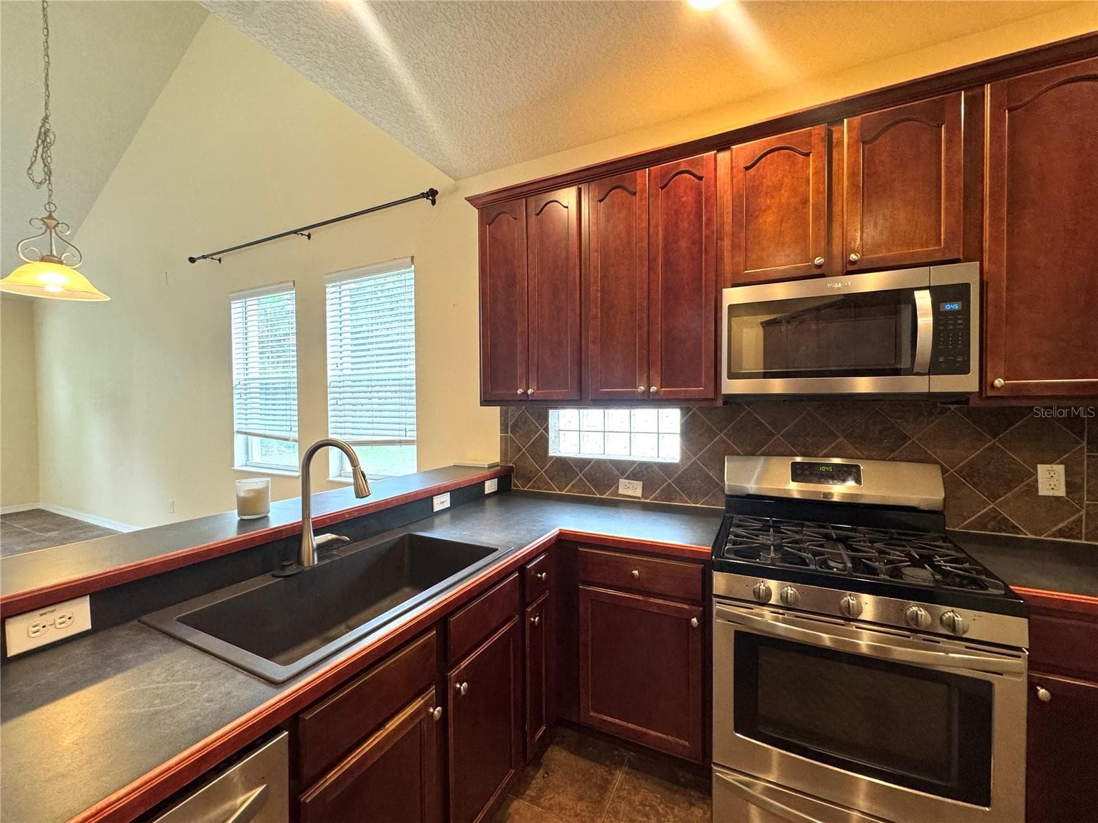Single Family Residence at 11773 BELLA MILANO CT, WINDERMERE, photo 12 of 35