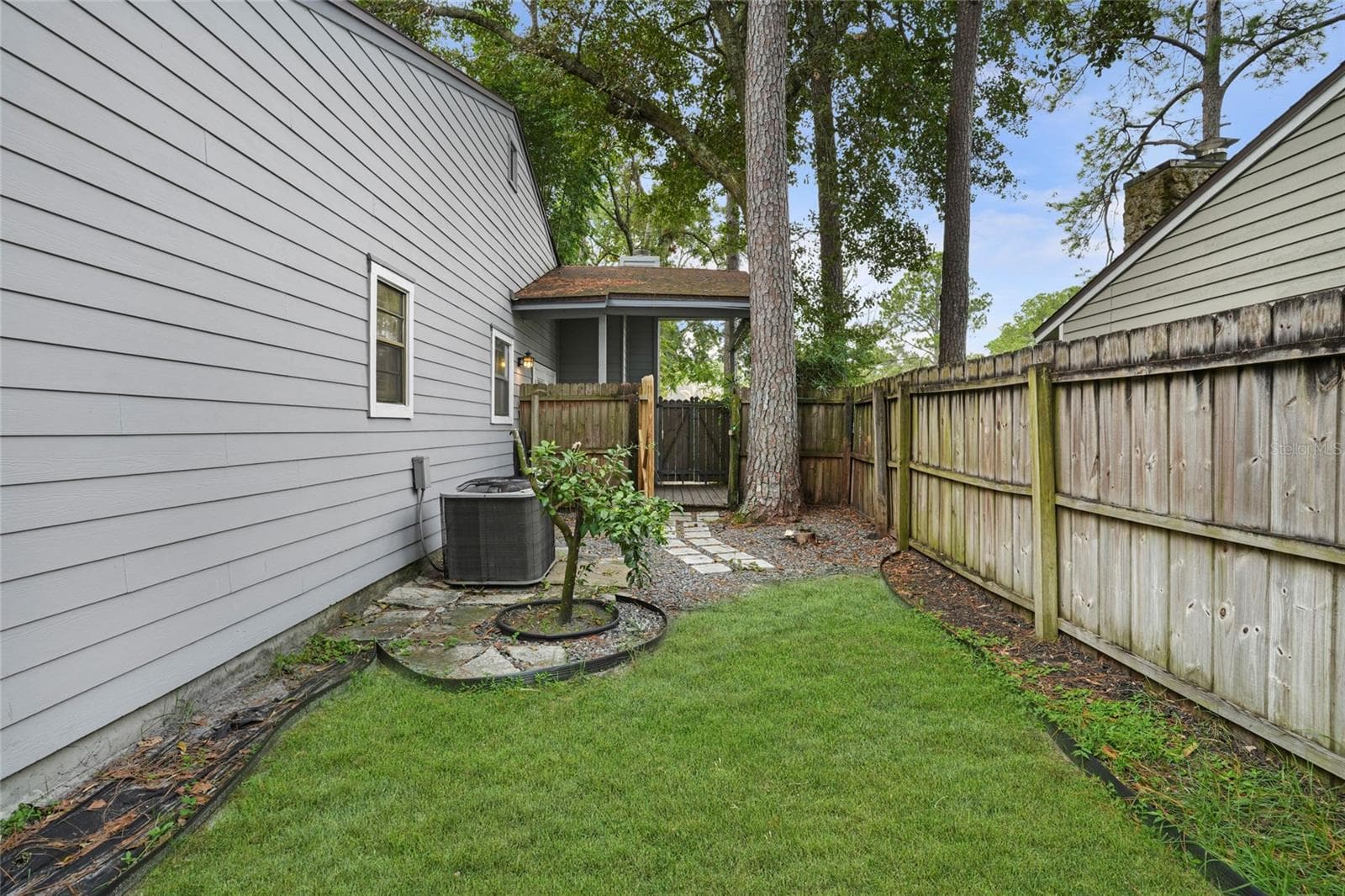 Half Duplex at 6631 WELLINGTON PLACE LN, JACKSONVILLE, photo 29 of 41