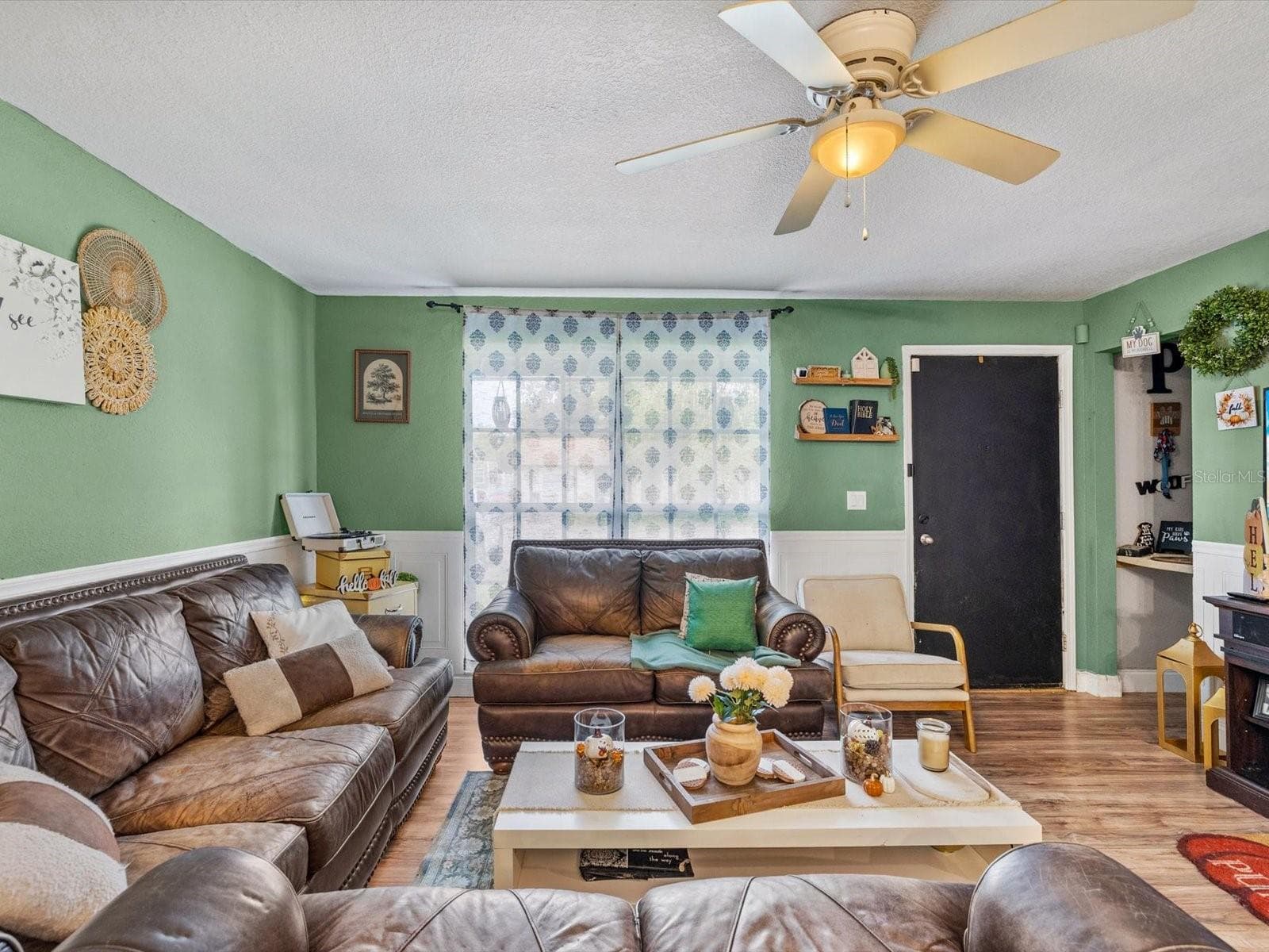 Single Family Residence at 3220 LENWOOD DR, NEW PORT RICHEY, photo 4 of 39