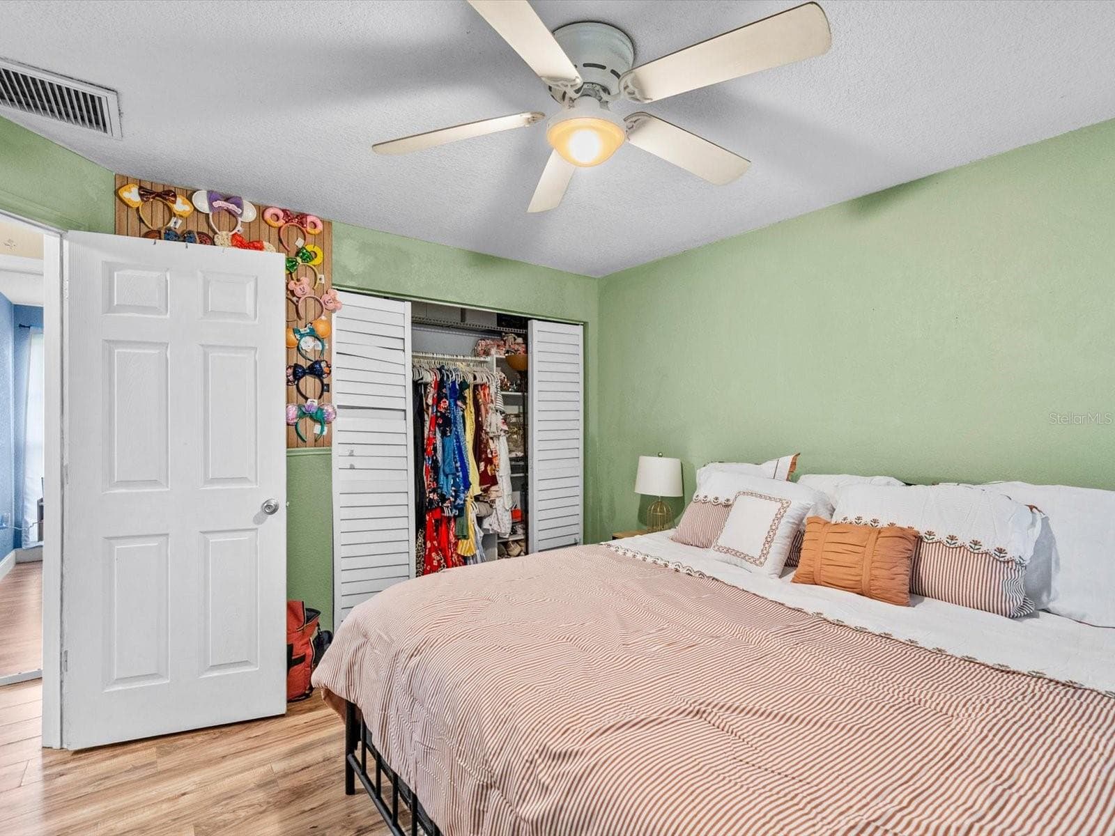 Single Family Residence at 3220 LENWOOD DR, NEW PORT RICHEY, photo 13 of 39