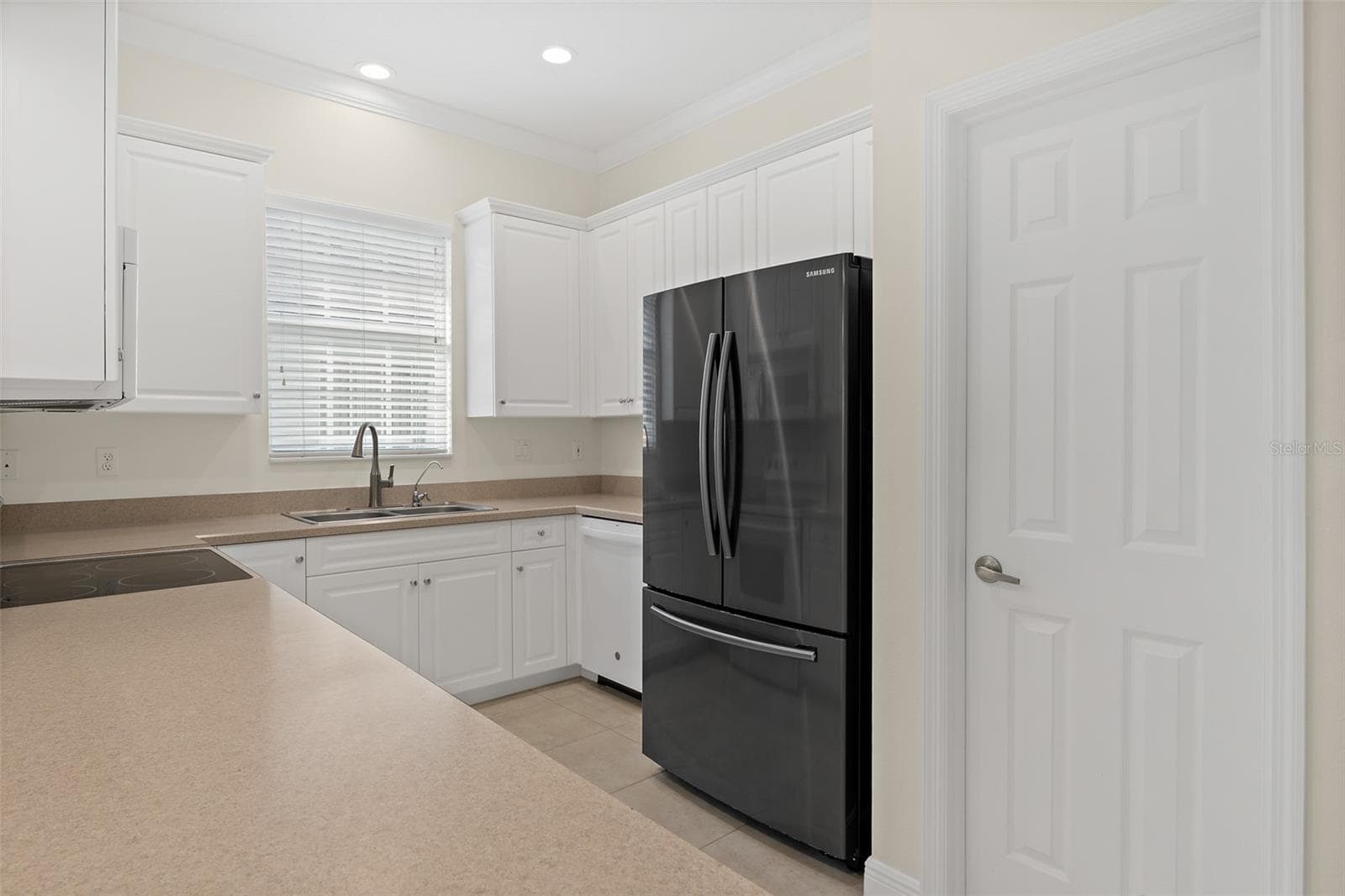 Kitchen - 4381 TIMOTHY DR, MERRITT ISLAND