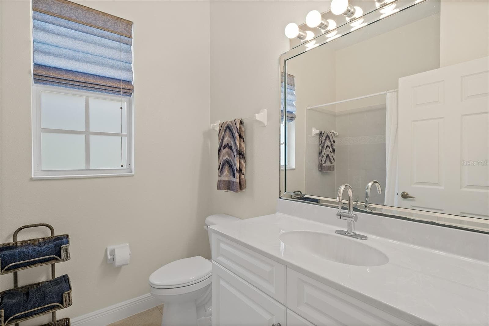Guest Bathroom - 4381 TIMOTHY DR, MERRITT ISLAND