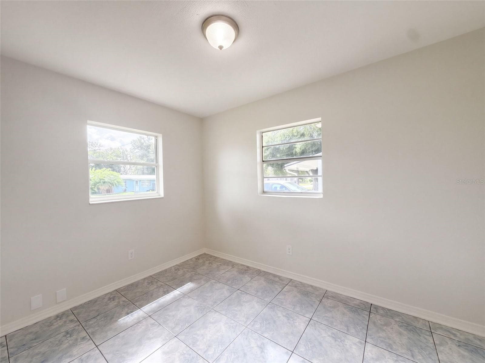 Single Family Residence at 7916 ENDIVE AVE, TAMPA, photo 15 of 21
